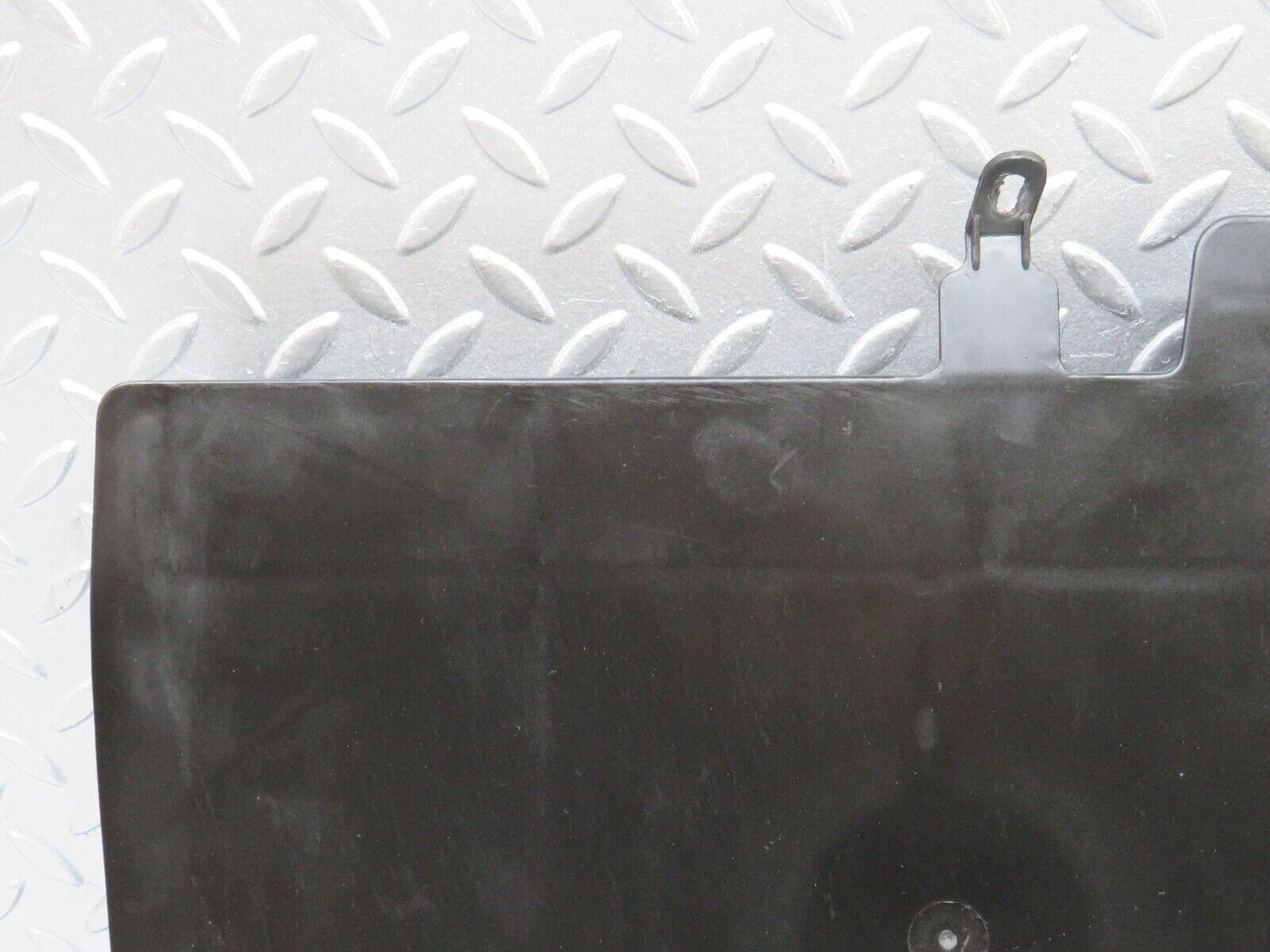 36453 Mercedes-Benz W201 190E 2.0L Front Left Floor Cable Channel Cover 2016841137