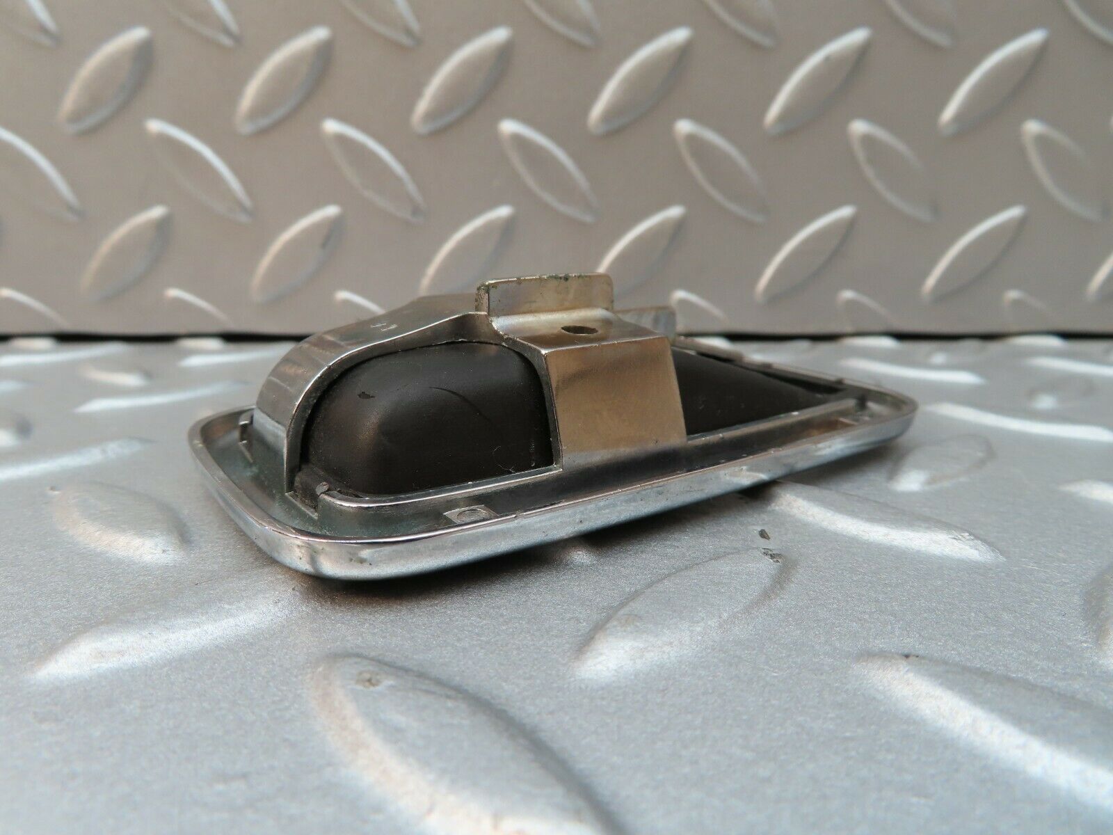 3818 Mercedes-Benz S123 200T Wagon Chrome Frame For Door Handle 1087660511