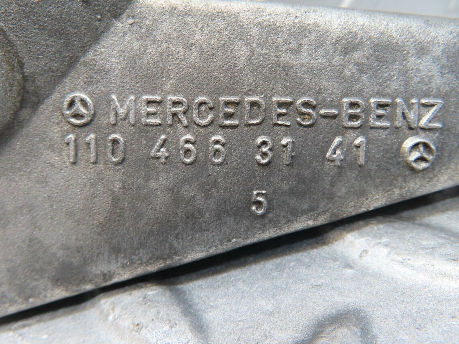 16029 Mercedes-Benz W123 280E Power Steering Pump Bracket 1104663141