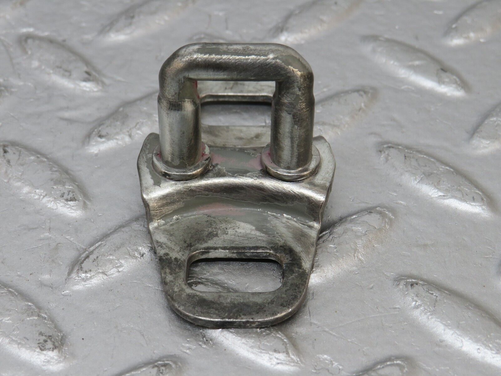 33324 Mercedes-Benz W202 C180 Bonnet Lock Latch 2028800260