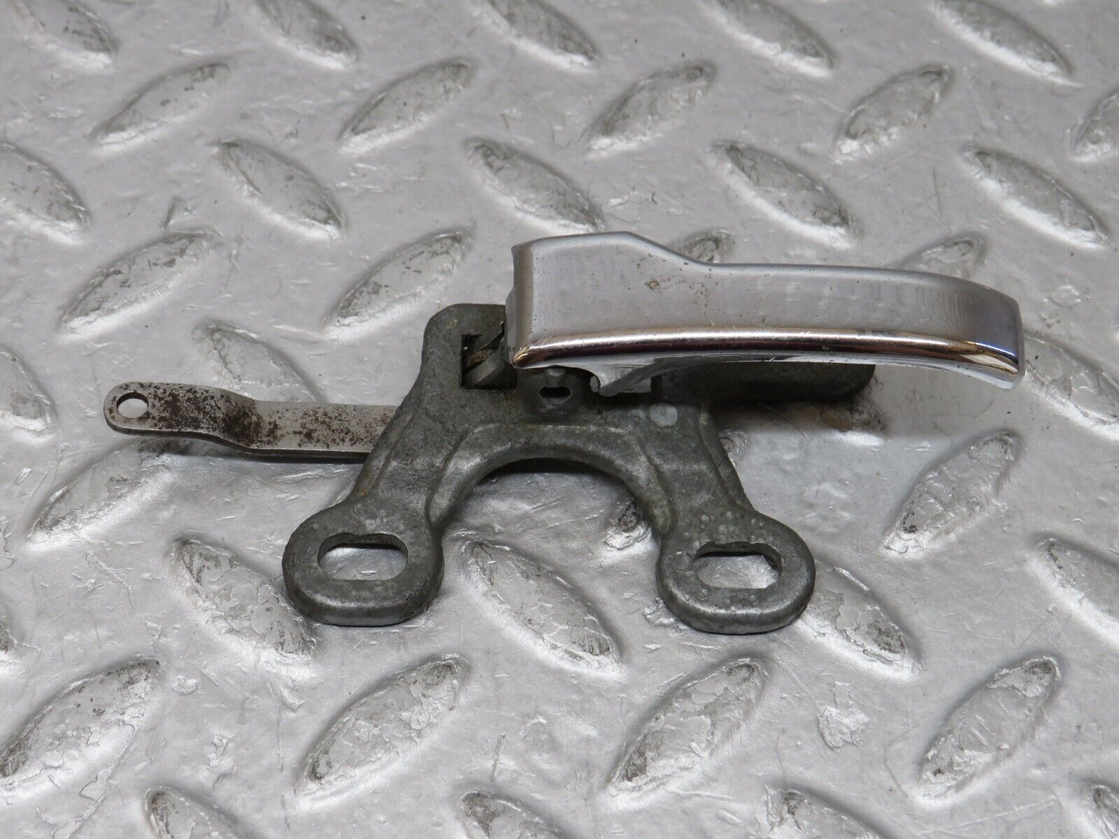 35744 Mercedes-Benz W108 Interior Door Handle Left 1107660319