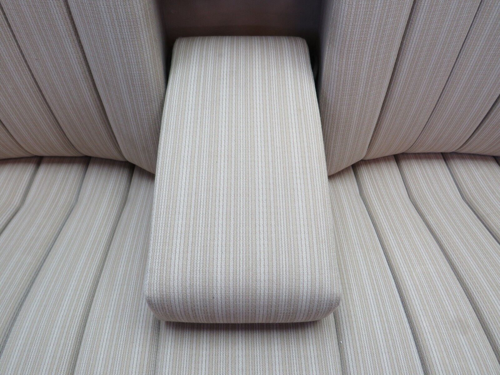 29491 Mercedes-Benz W124 230E Rear Seat