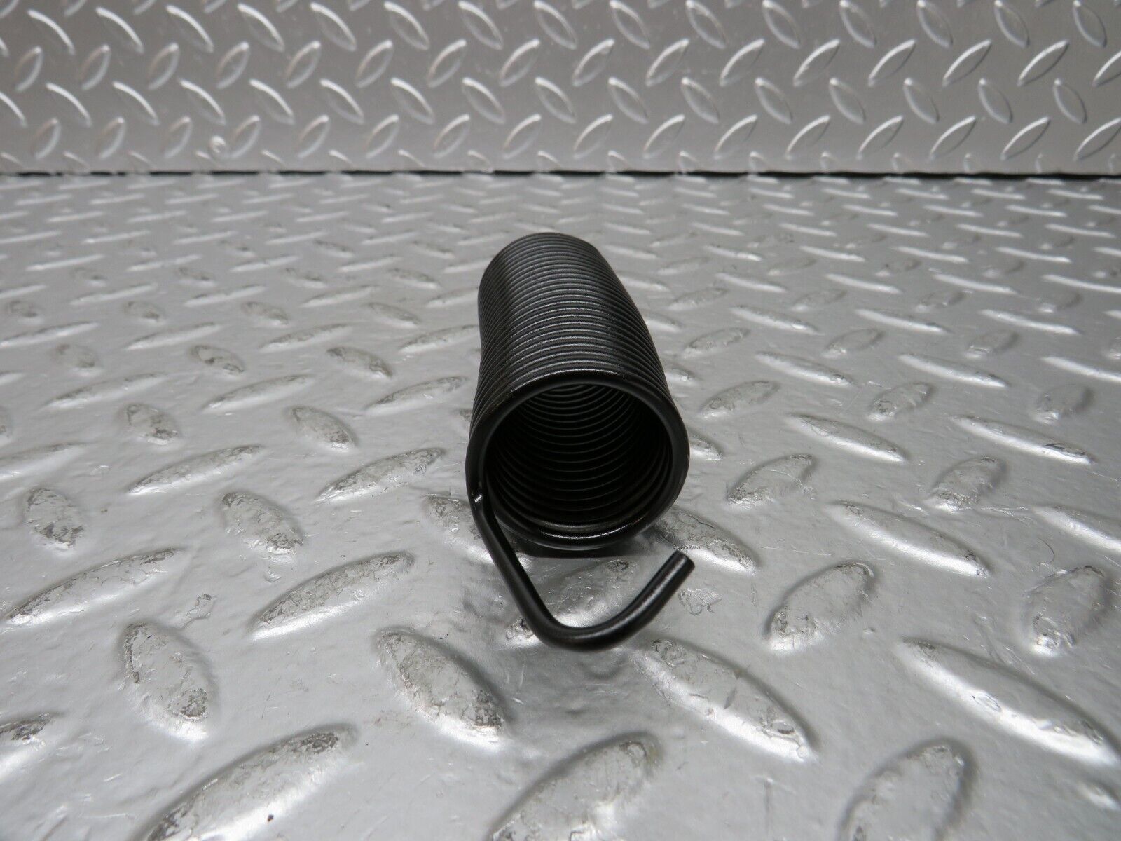 25339 Mercedes-Benz W201 190D Trunk Lid Hinge Spring