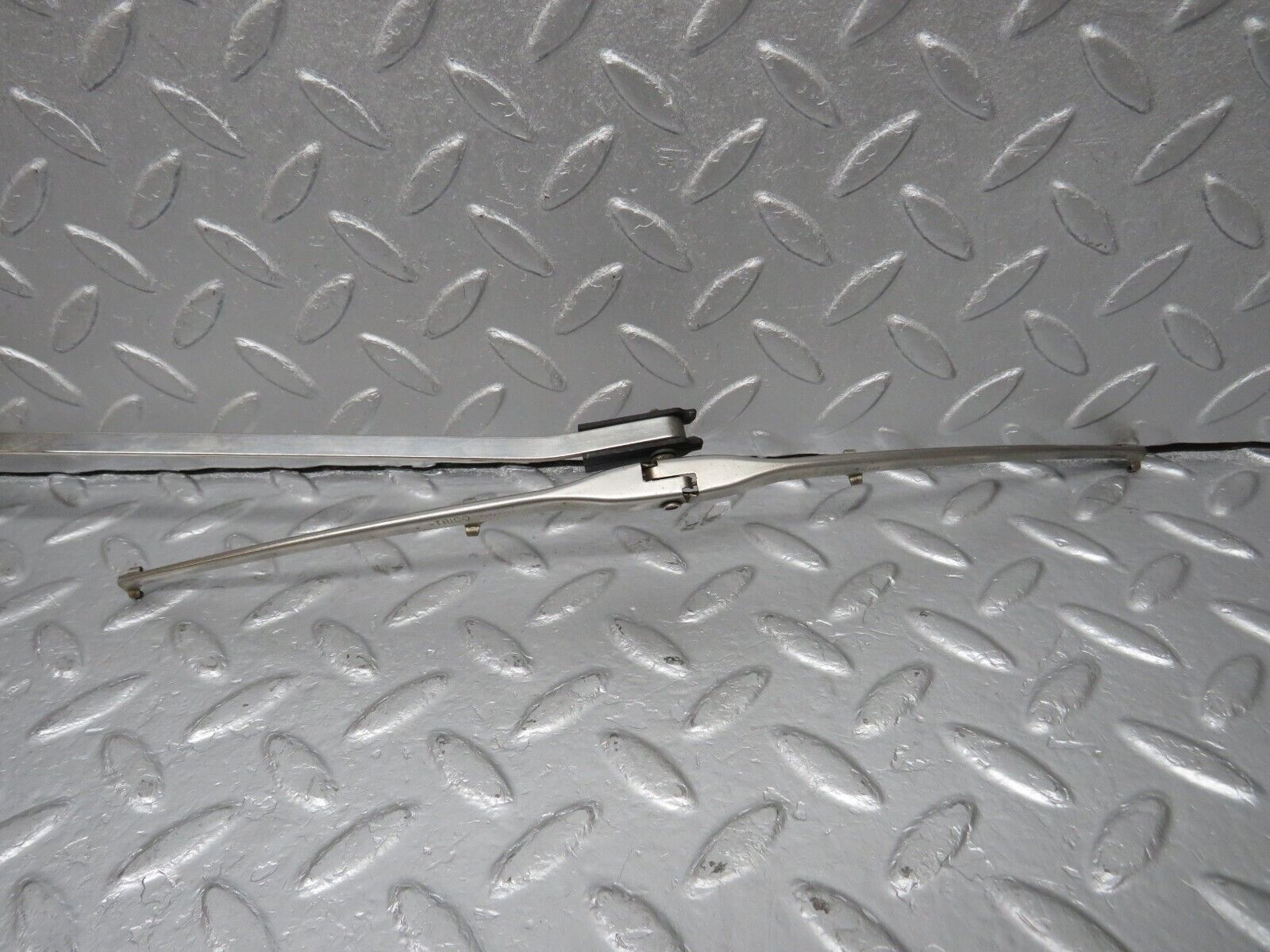 40373 Mercedes-Benz W110 230 Windscreen Wiper Arm Left Side