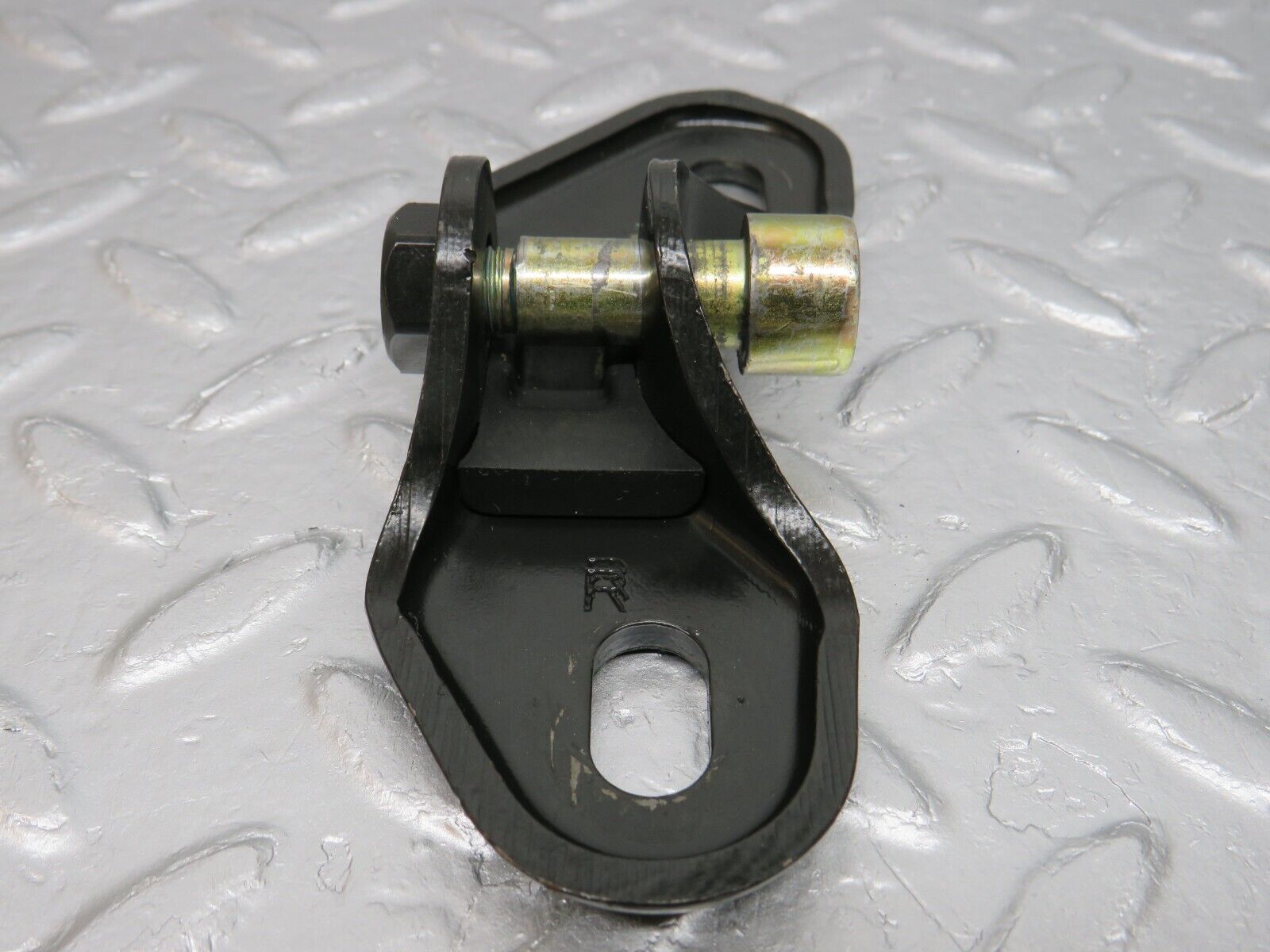 39757 Mercedes-Benz R129 320SL Coupe Roll Bar Lift Cylinder Bracket Right Side