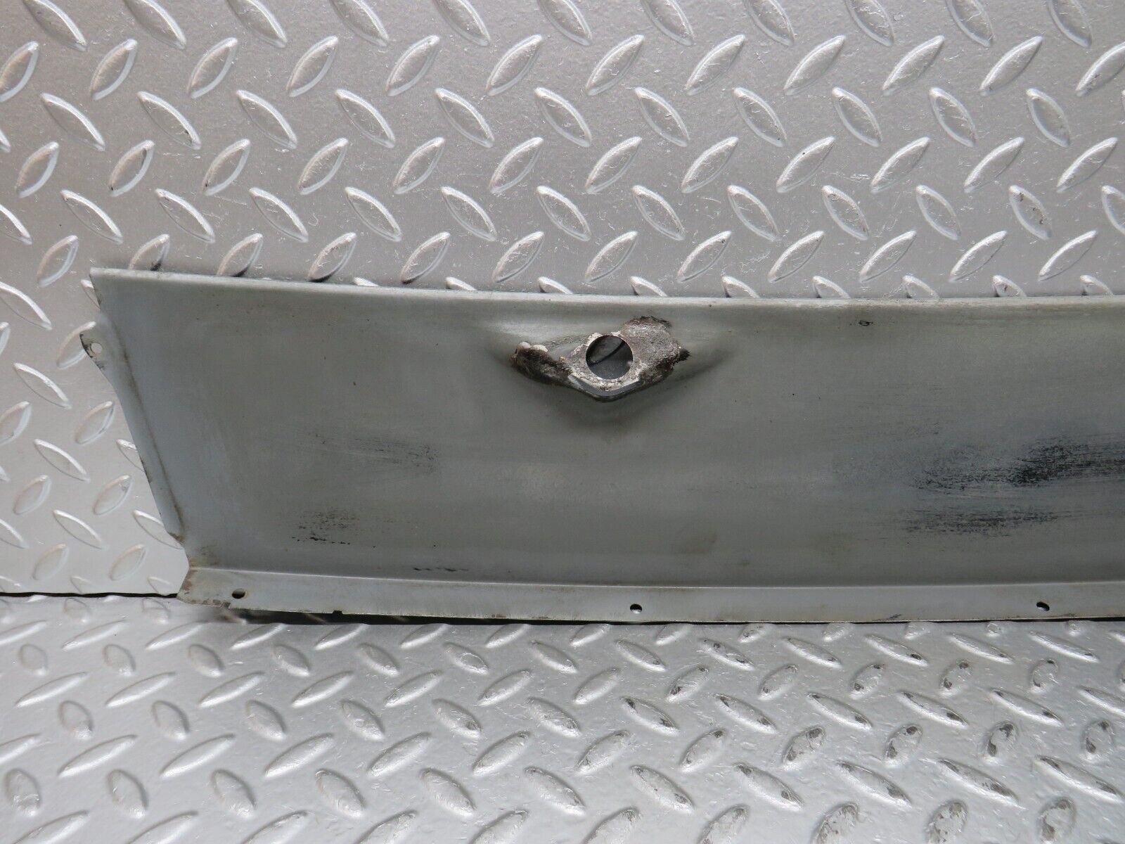 32069 Mercedes-Benz W123 230E Wiper Motor Assembly Cover Access Panel