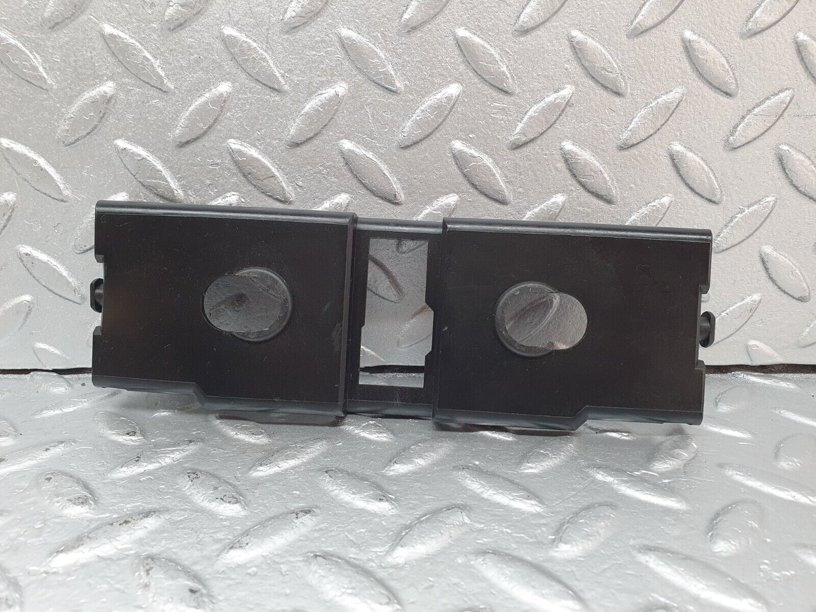 41560 Mercedes-Benz W124 200E Heating Regulator Holder 1248330214