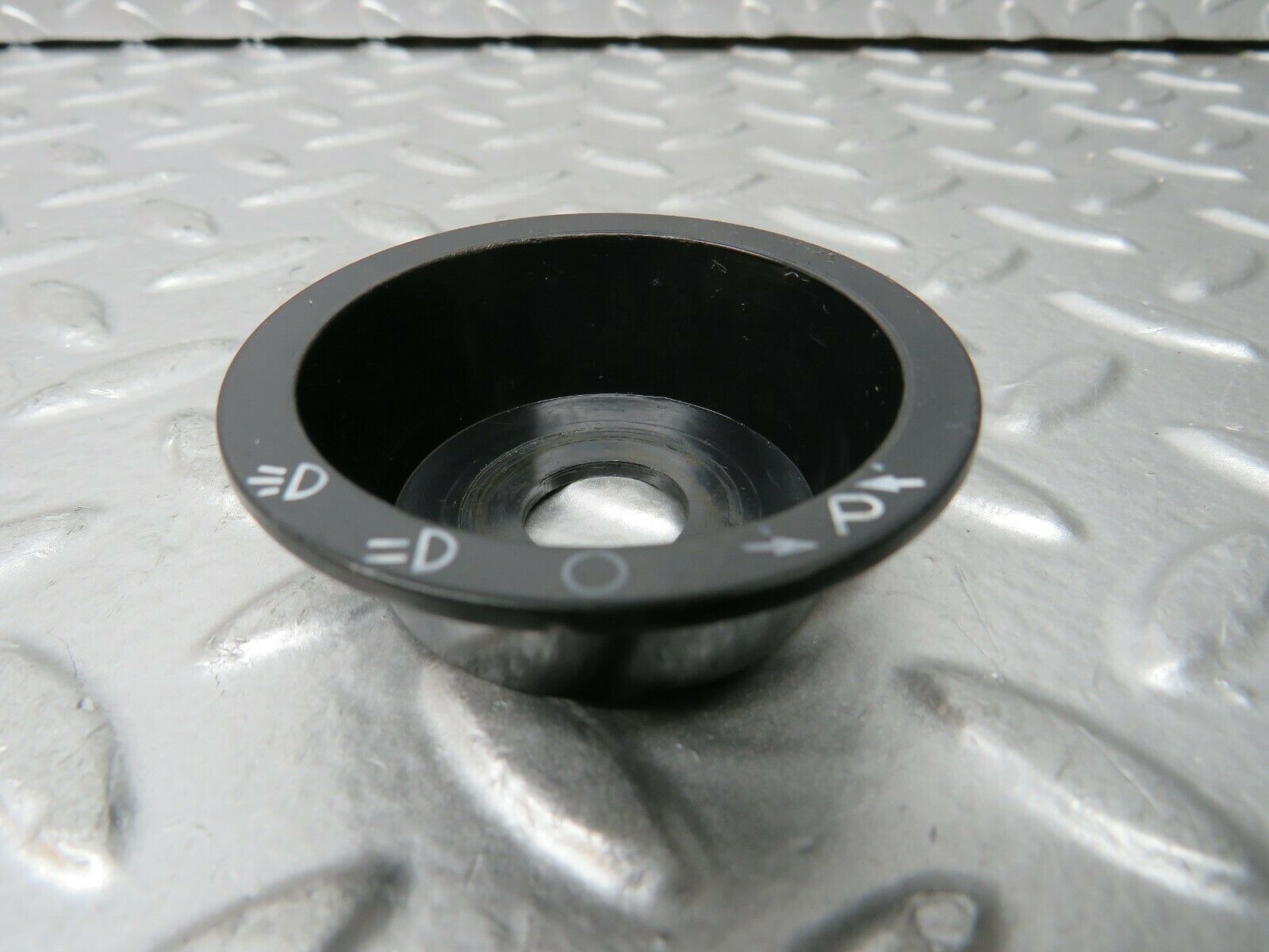 23802 Mercedes-Benz C107 450SLC Coupe Headlight Switch Black Collar And Knob