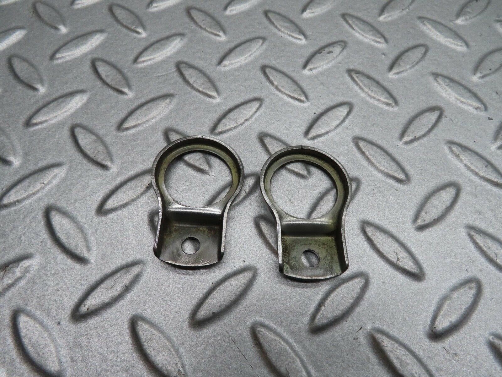 12494 Mercedes-Benz W108 280SE 3.5 Fuel Injector Bracket