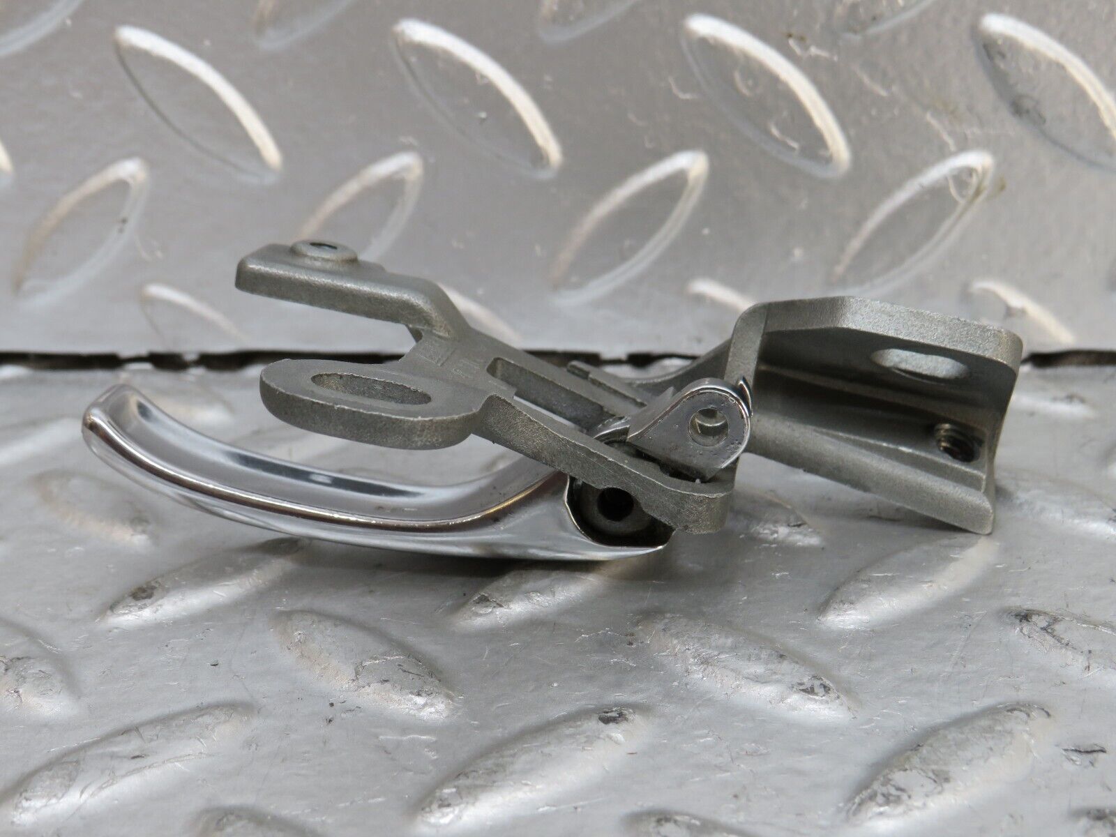 28286 Mercedes-Benz S123 240D Wagon Left Interior Door Handle 1237600161