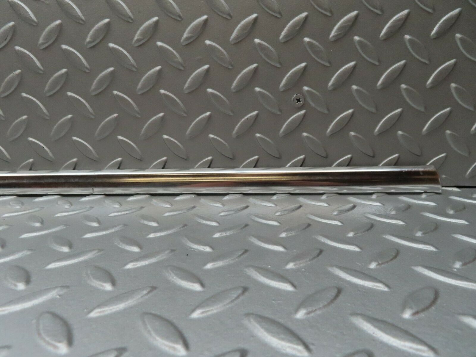 3744 Mercedes-Benz S123 200T Wagon Rear Left Door Chrome Moulding Trim