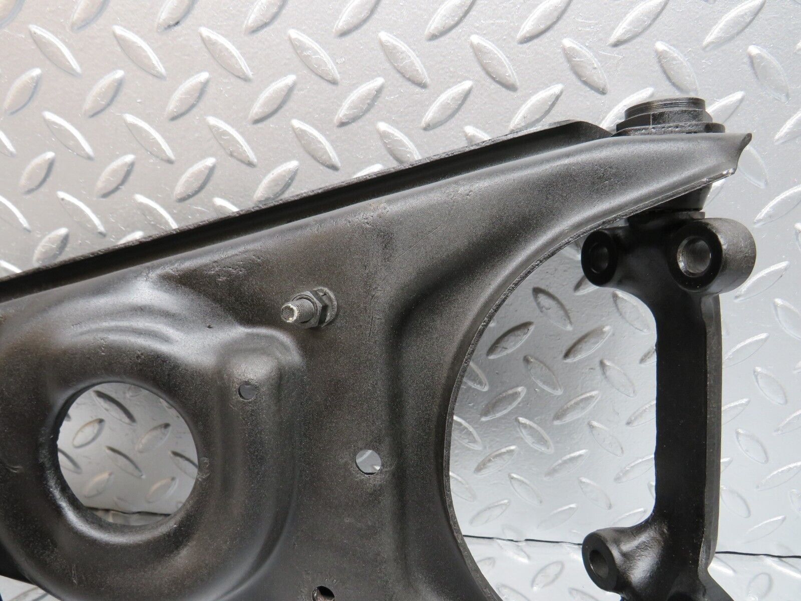 32273 Mercedes-Benz W108 280SE Front Left Lower Control Arm