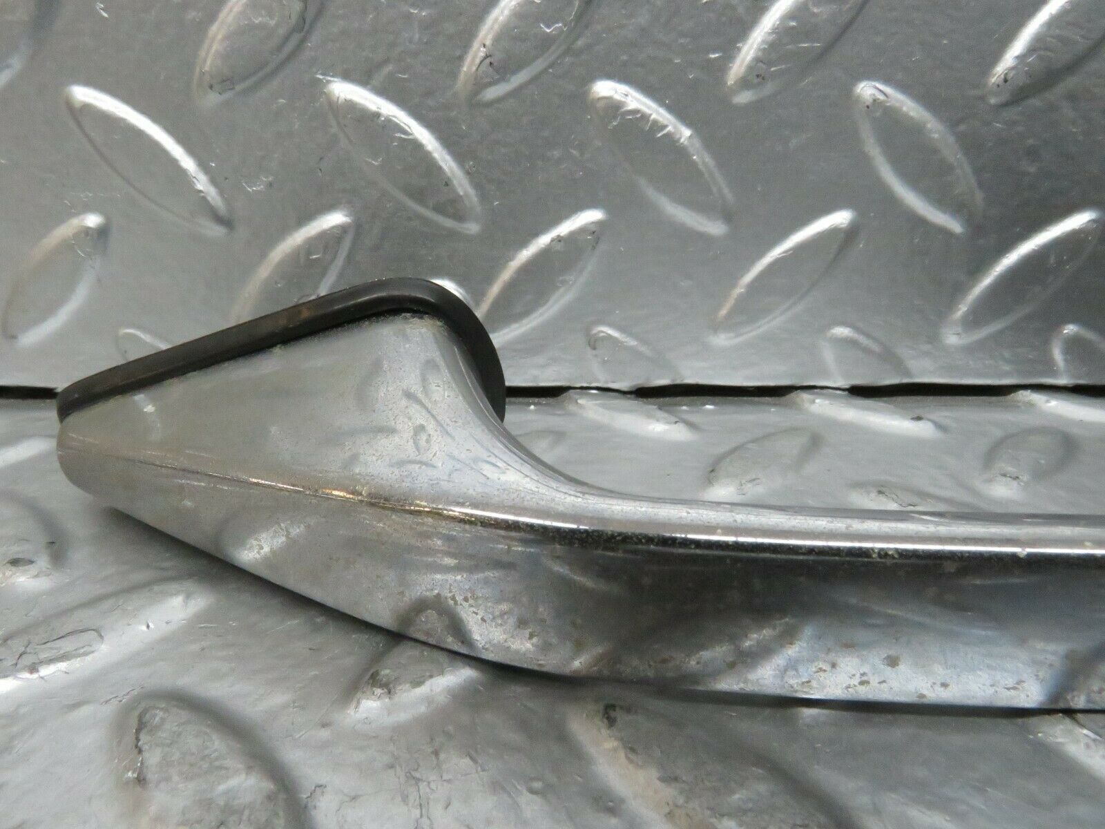 23716 Mercedes-Benz W114 280E Exterior Door Handle Rear Right 1157600401