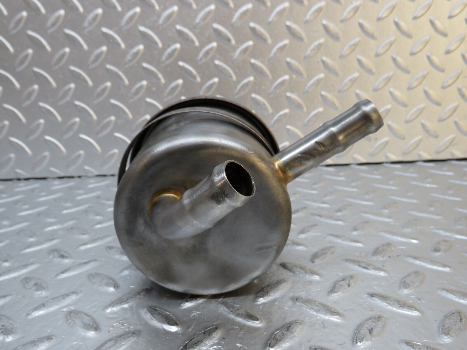 0316 Mercedes-Benz W115 220D Power Steering Fluid Reservoir