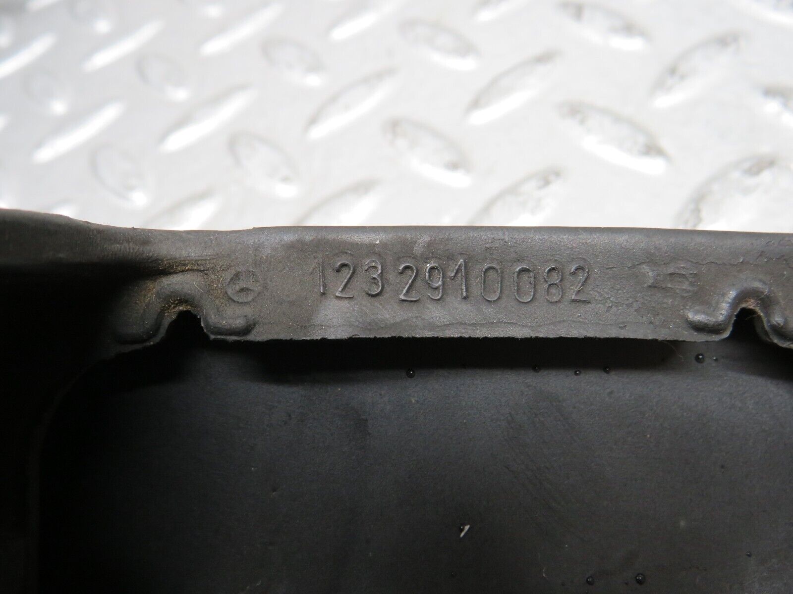 29035 Mercedes-Benz C124 320CE Coupe Brake Pedal With Rubber 1232910082