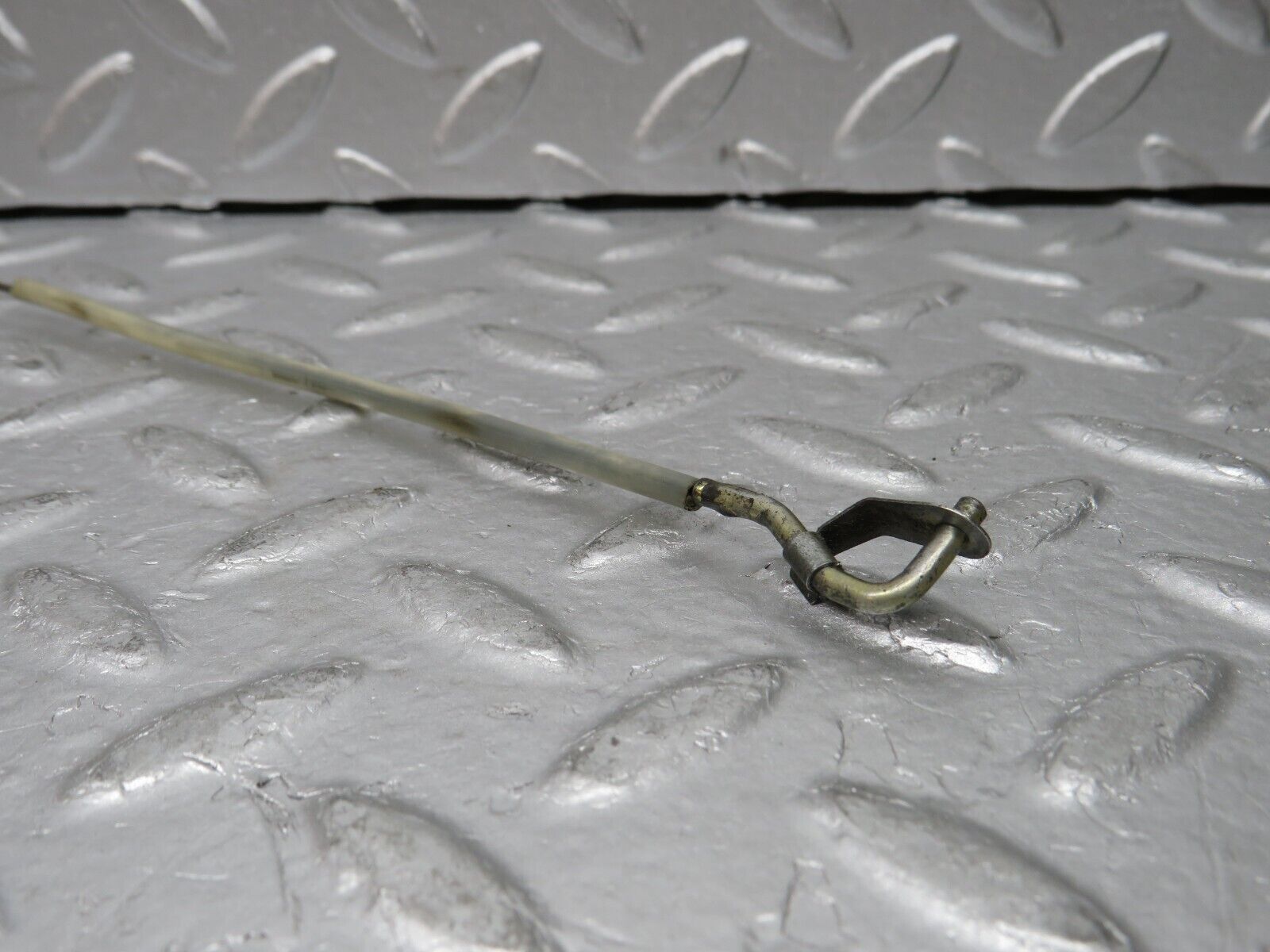 30100 Porsche 924 Accelerator Cable