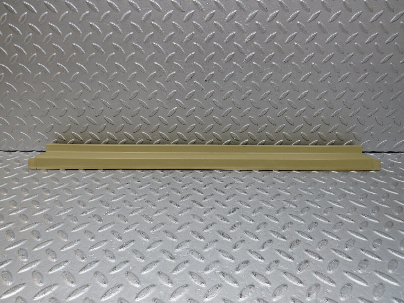 36495 Mercedes-Benz W201 190E 2.0L Front Left Door Sill Trim Beige