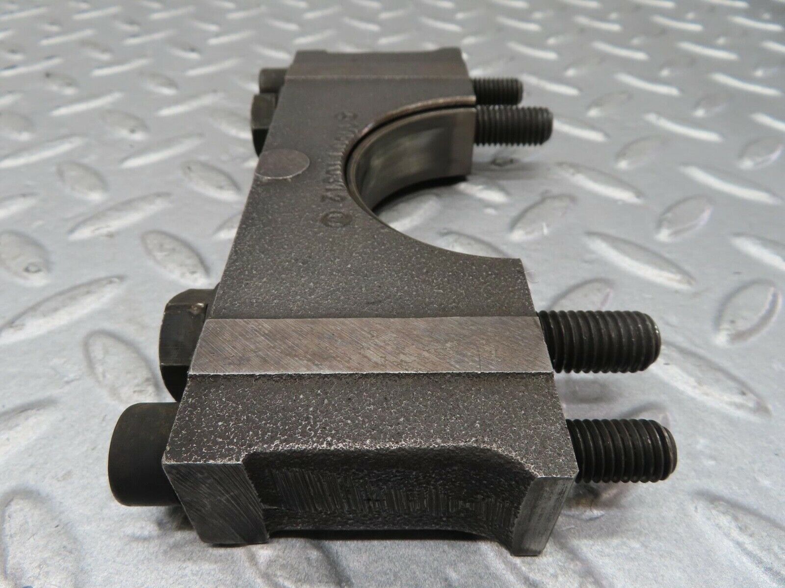 16543 Mercedes-Benz C107 350SLC Coupe Crankshaft Bearing Holder Block 1160110312