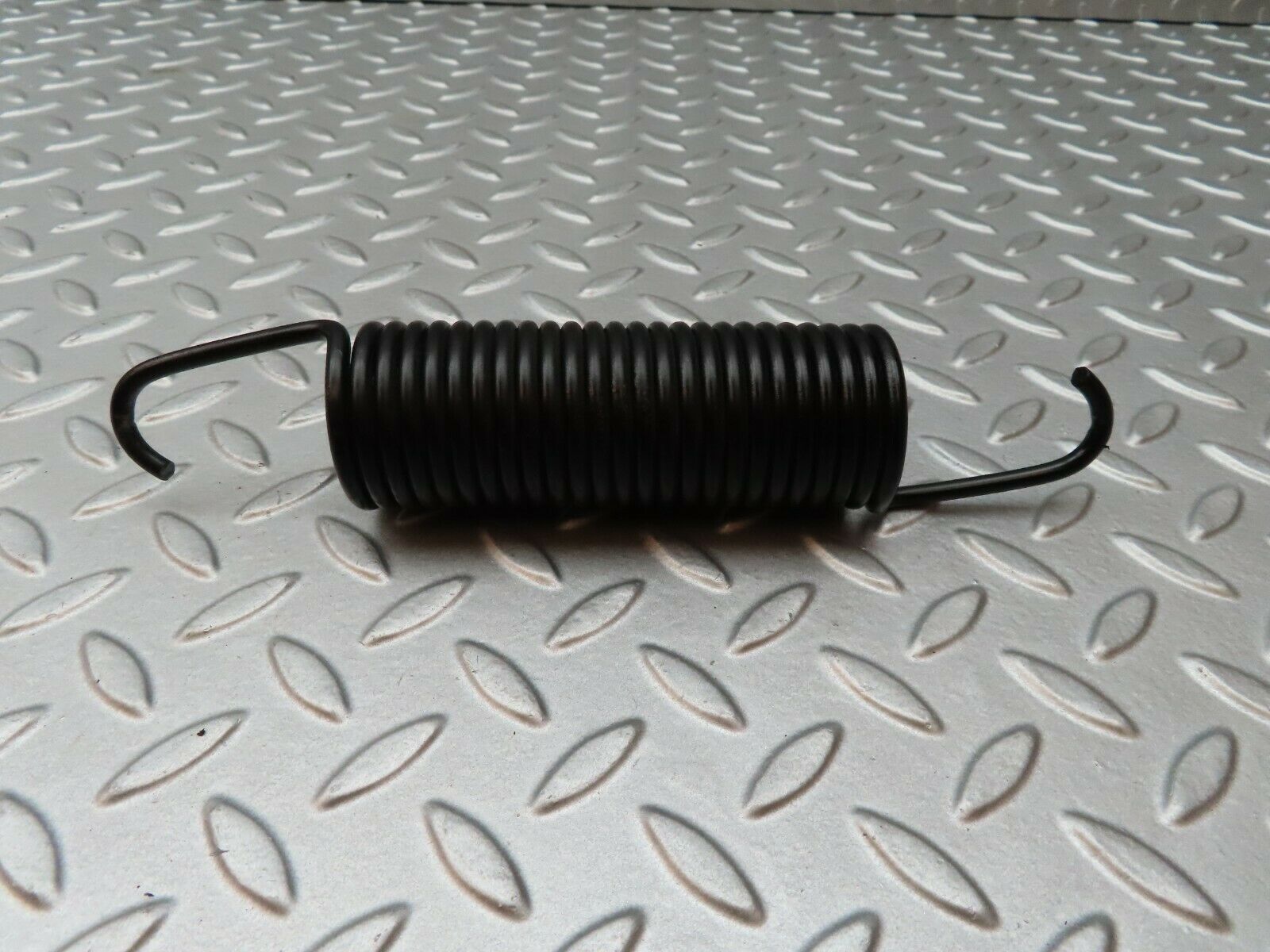 4700 Mercedes-Benz W114 280CE Coupe Trunk Lid Hinge Spring