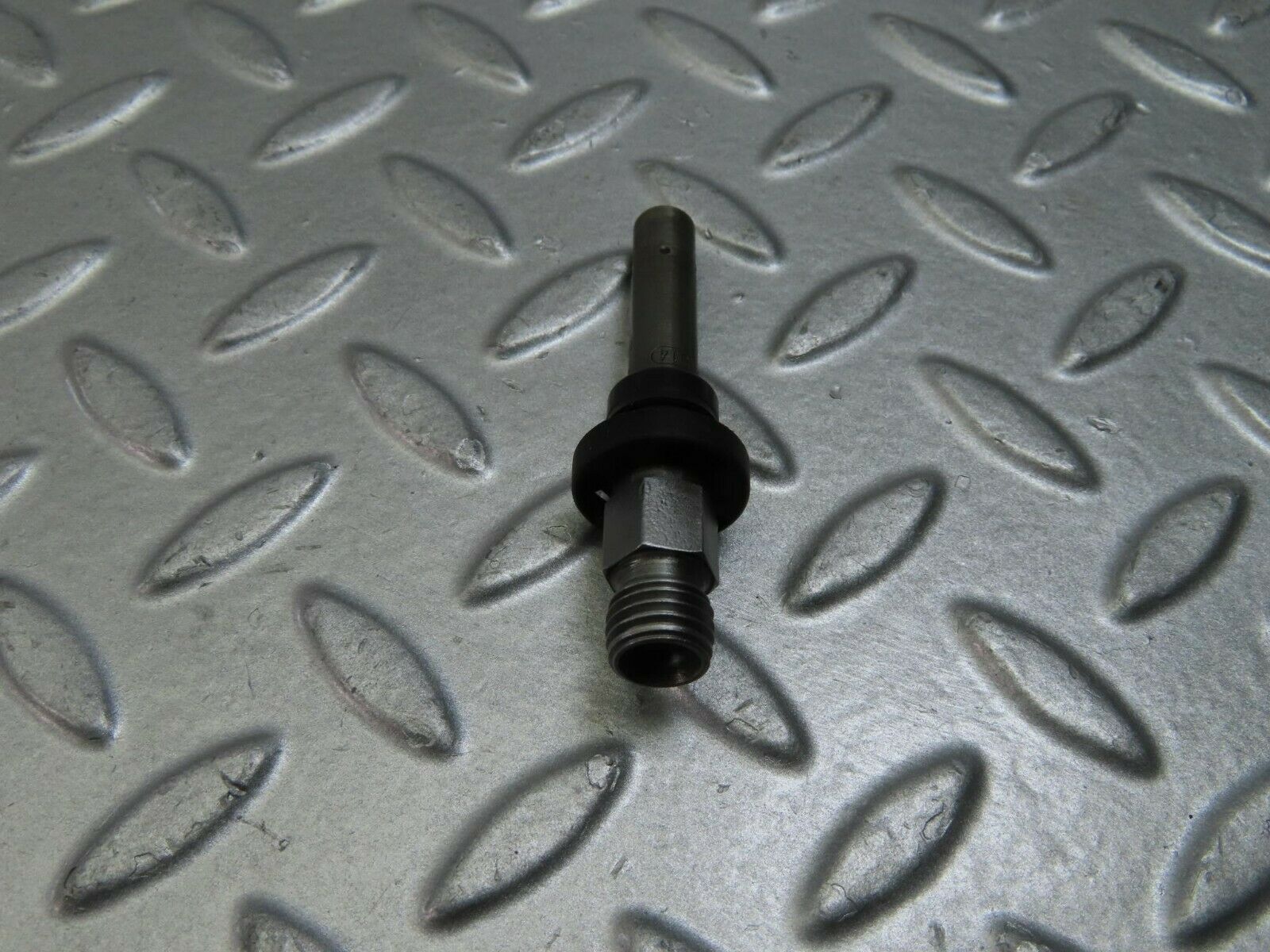 9462 Mercedes-Benz C124 300CE Coupe Fuel Injector Bosch 0437502010