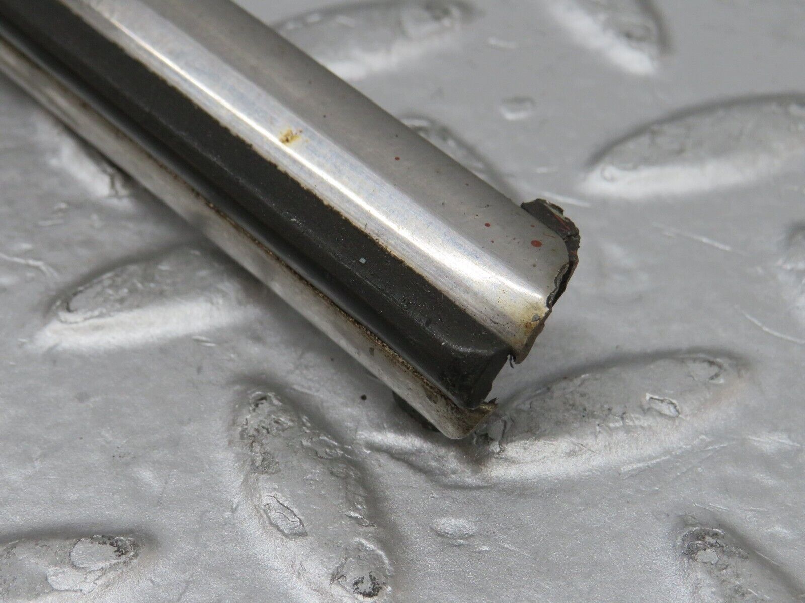 35774 Mercedes-Benz W108 Front Left Door Centre Moulding Trim