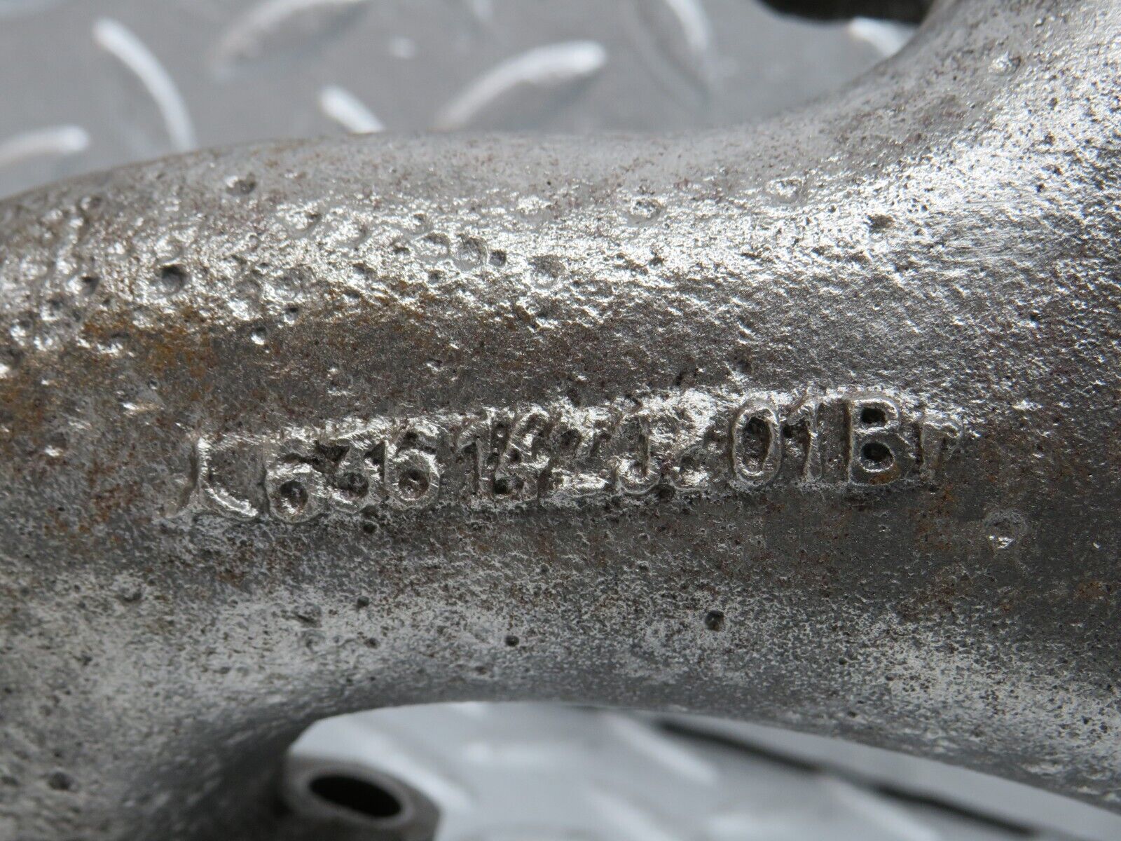 0271 Mercedes-Benz W120 Ponton Exhaust Manifold 6361420801