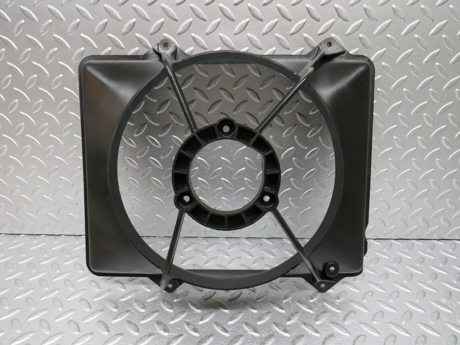 29969 Porsche 924 Radiator Fan Shroud Fan Cover 477121207