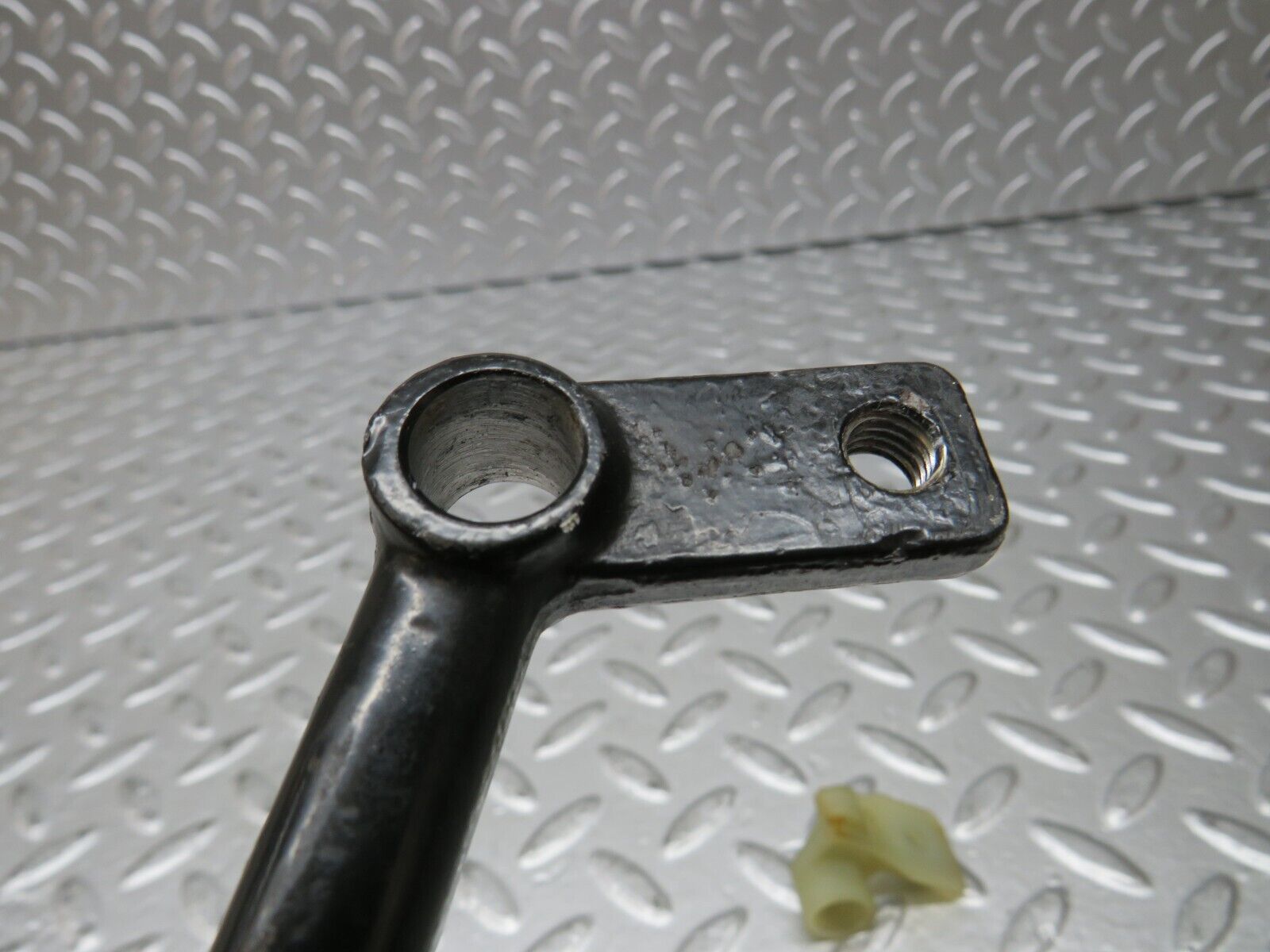 26369 Mercedes-Benz W116 450SE Accelerator Pedal Linkage