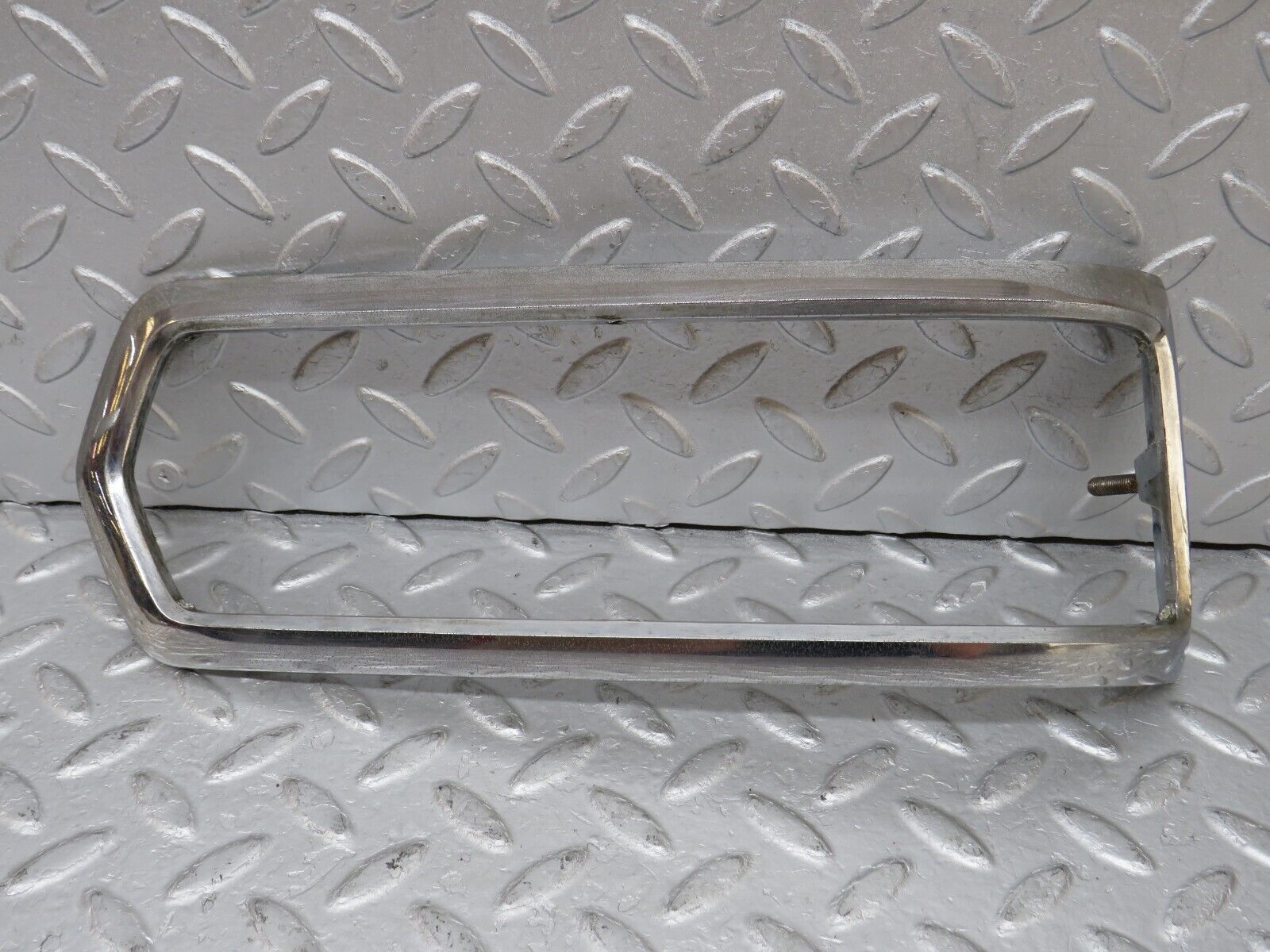 35768 Mercedes-Benz W108 Tail Light Chrome Frame Right 1088260259