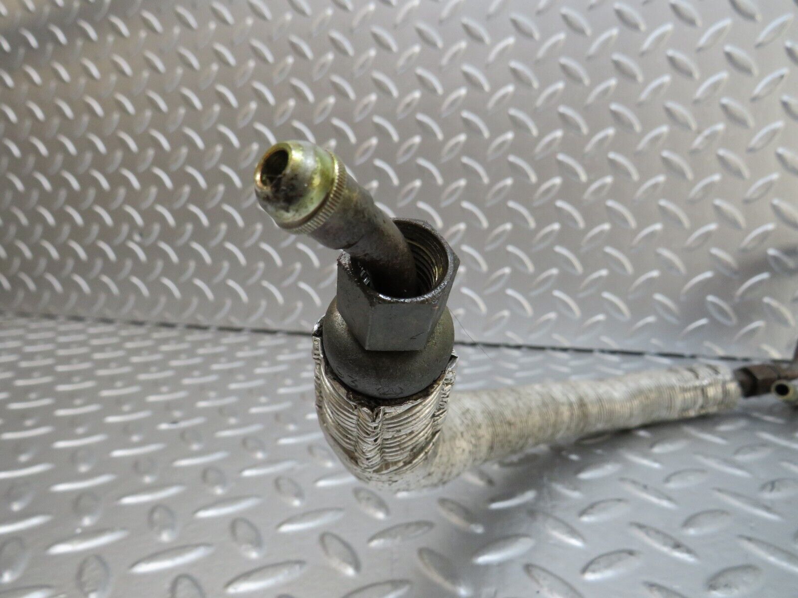 26660 Mercedes-Benz C124 220CE Coupe Power Steering Hose Pipe 1244604324