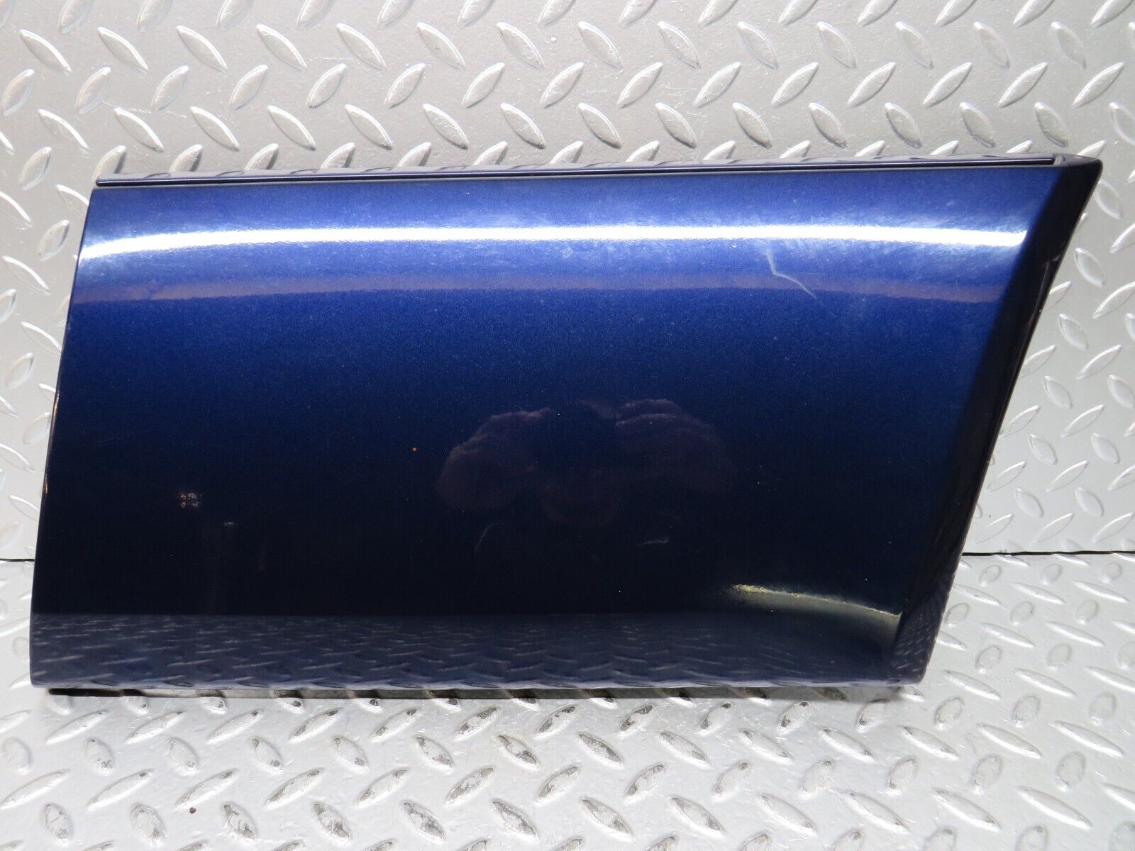 28978 Mercedes-Benz C124 320CE Rear Left Fender Wing Moulding Trim 1246903740