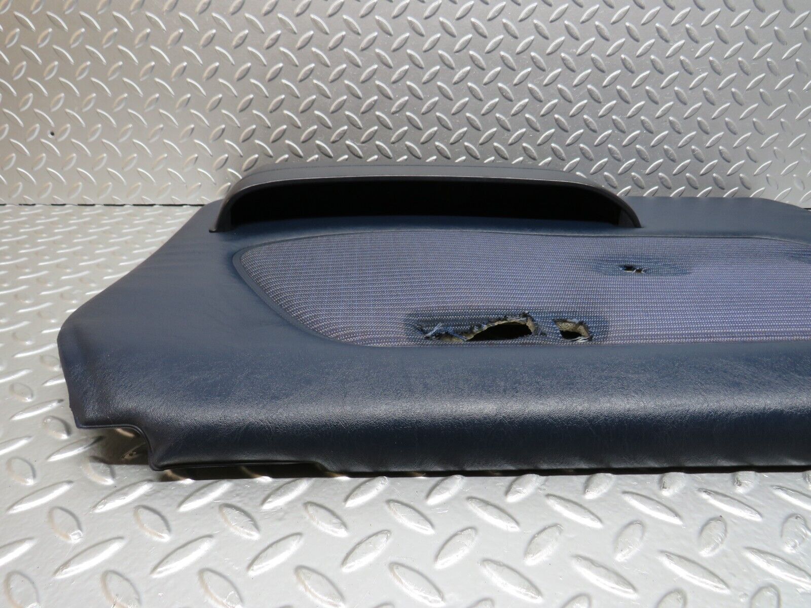 31937 Mercedes-Benz W123 230E Front Left Door Card Blue