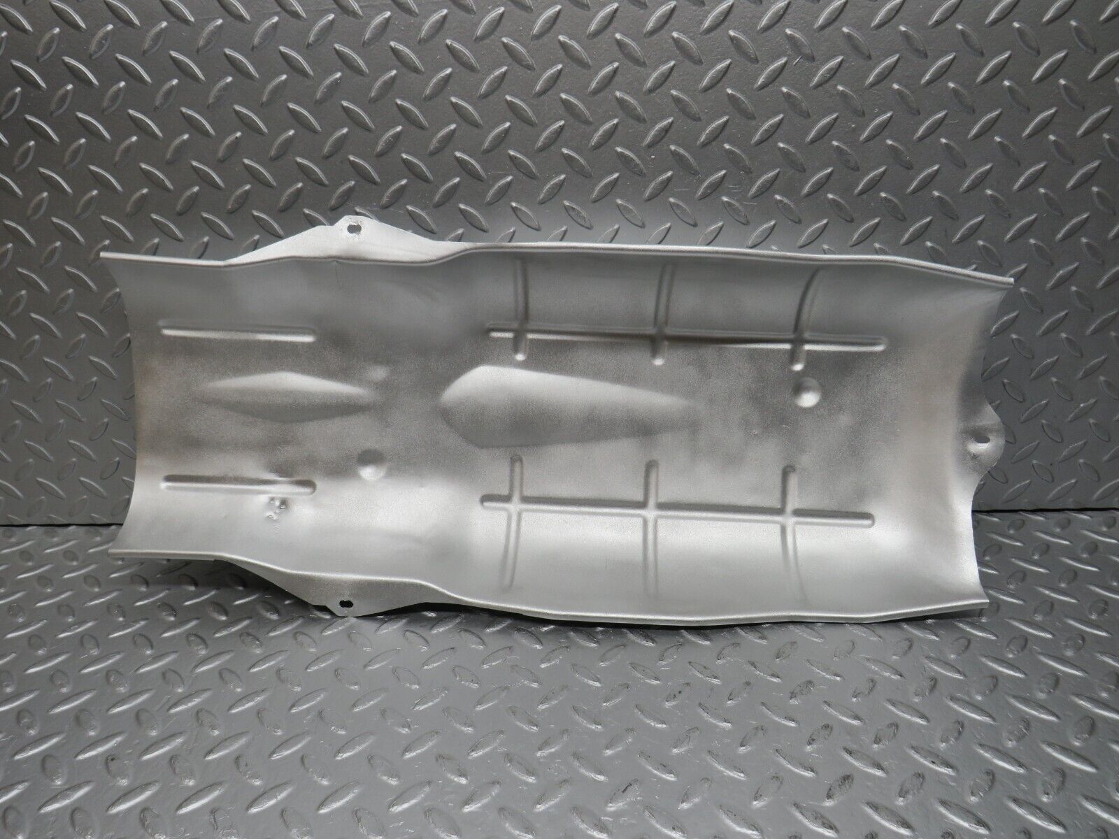 38975 Mercedes-Benz W201 190E 2.6L Exhaust Heat Shield