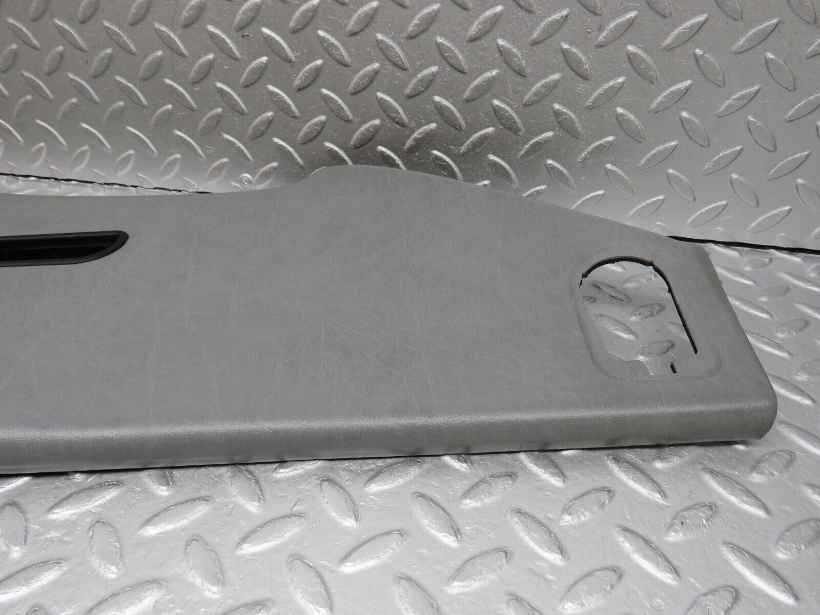 35961 Mercedes-Benz W126 420SE C Pillar Cover Panel Left Side Grey 1266950344