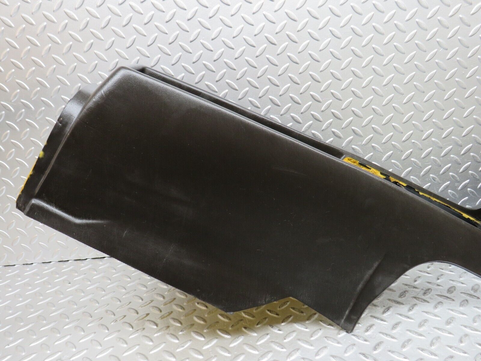 28549 Mercedes-Benz W123 230E Centre Console Brown