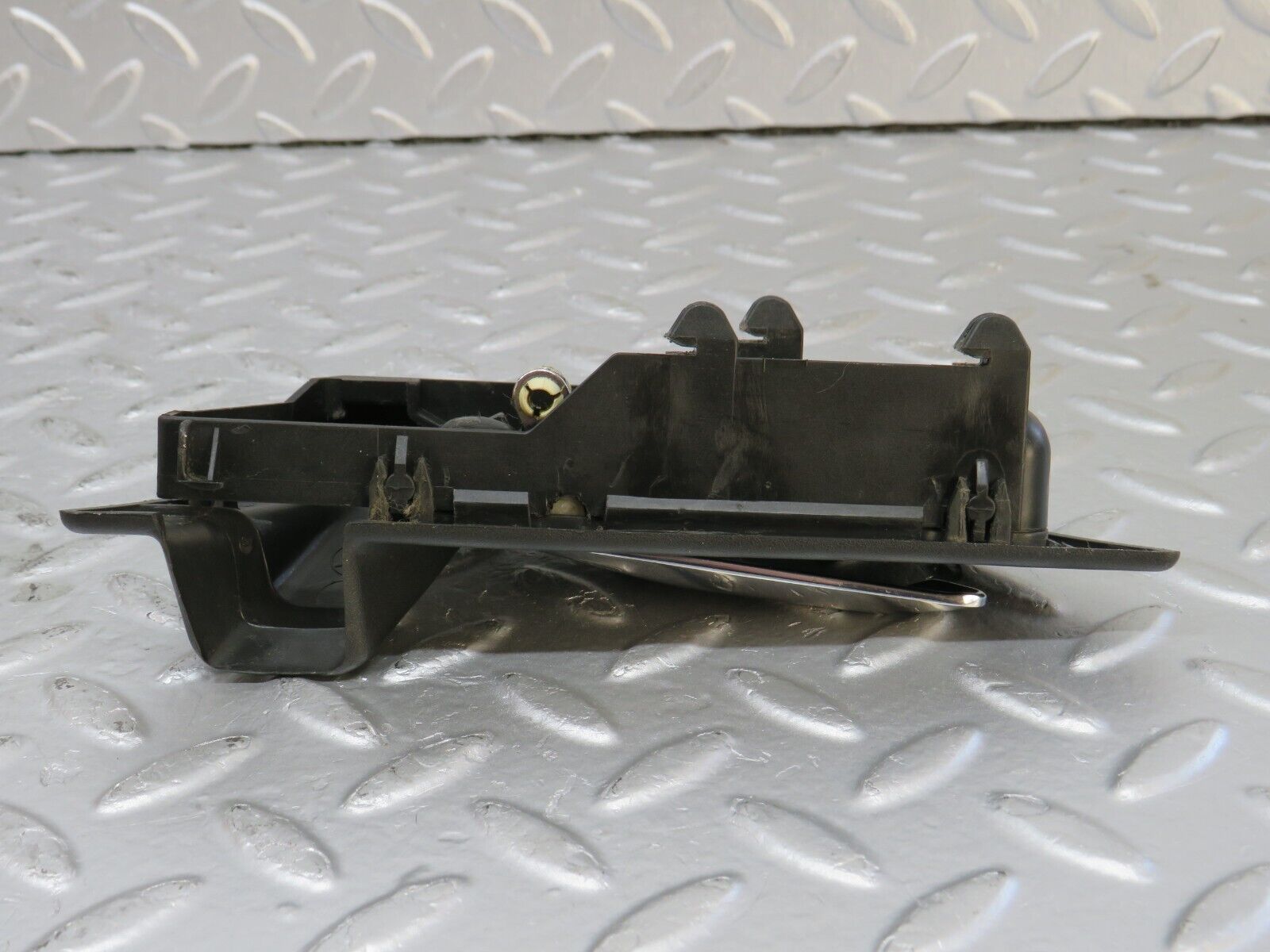 33906 Mercedes-Benz W124 260E Interior Door Handle Front Right 1247600261