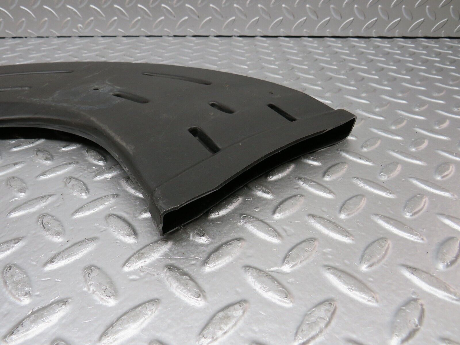 0491 Mercedes-Benz W123 230E Air Duct Heater Ventilation Right 1238311046