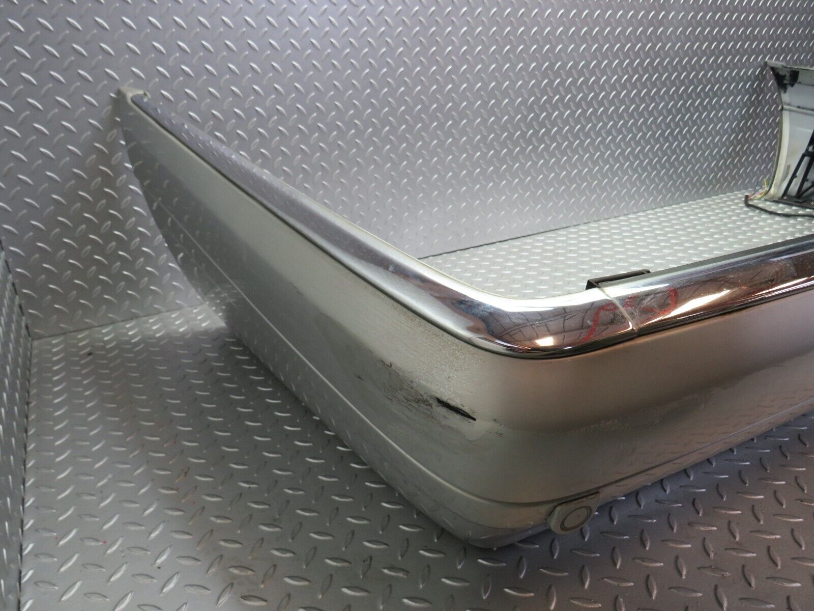 24827 Mercedes-Benz W140 S320 Rear Bumper