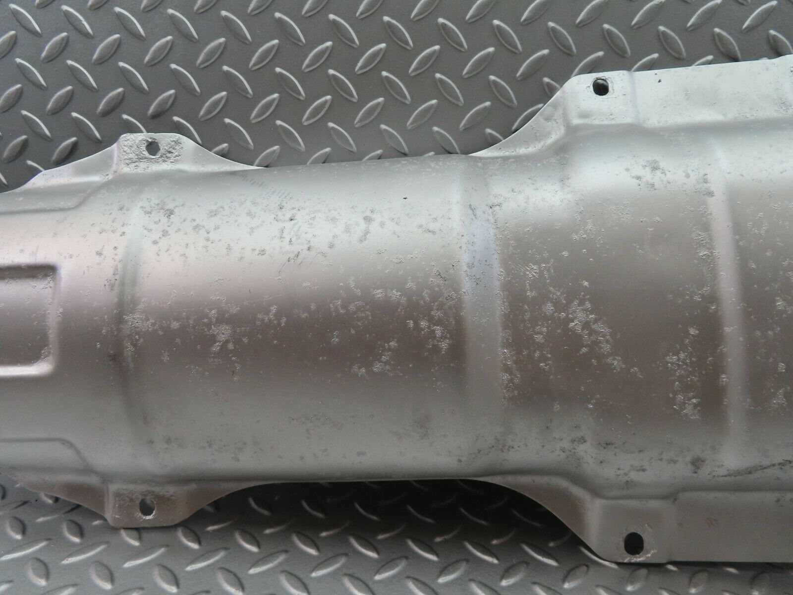 6325 Mercedes-Benz W126 380SE Exhaust Heat Shield