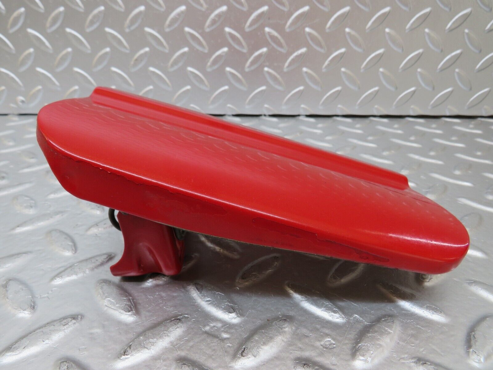 25568 Mercedes-Benz W123 200 Fuel Tank Flap Cap 1235840039