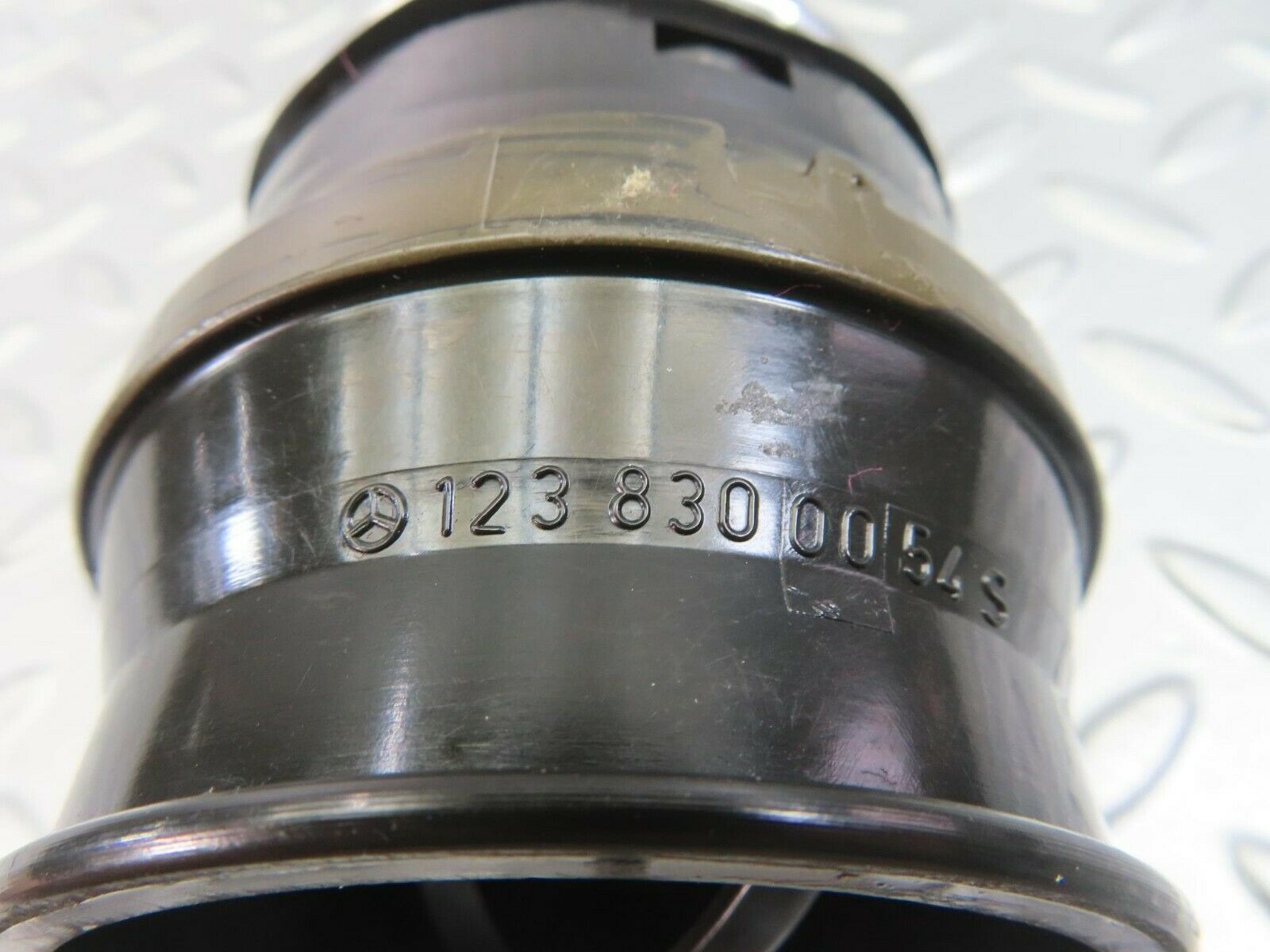 9946 Mercedes-Benz C123 230CE Coupe Dashboard Air Vent 1238300054