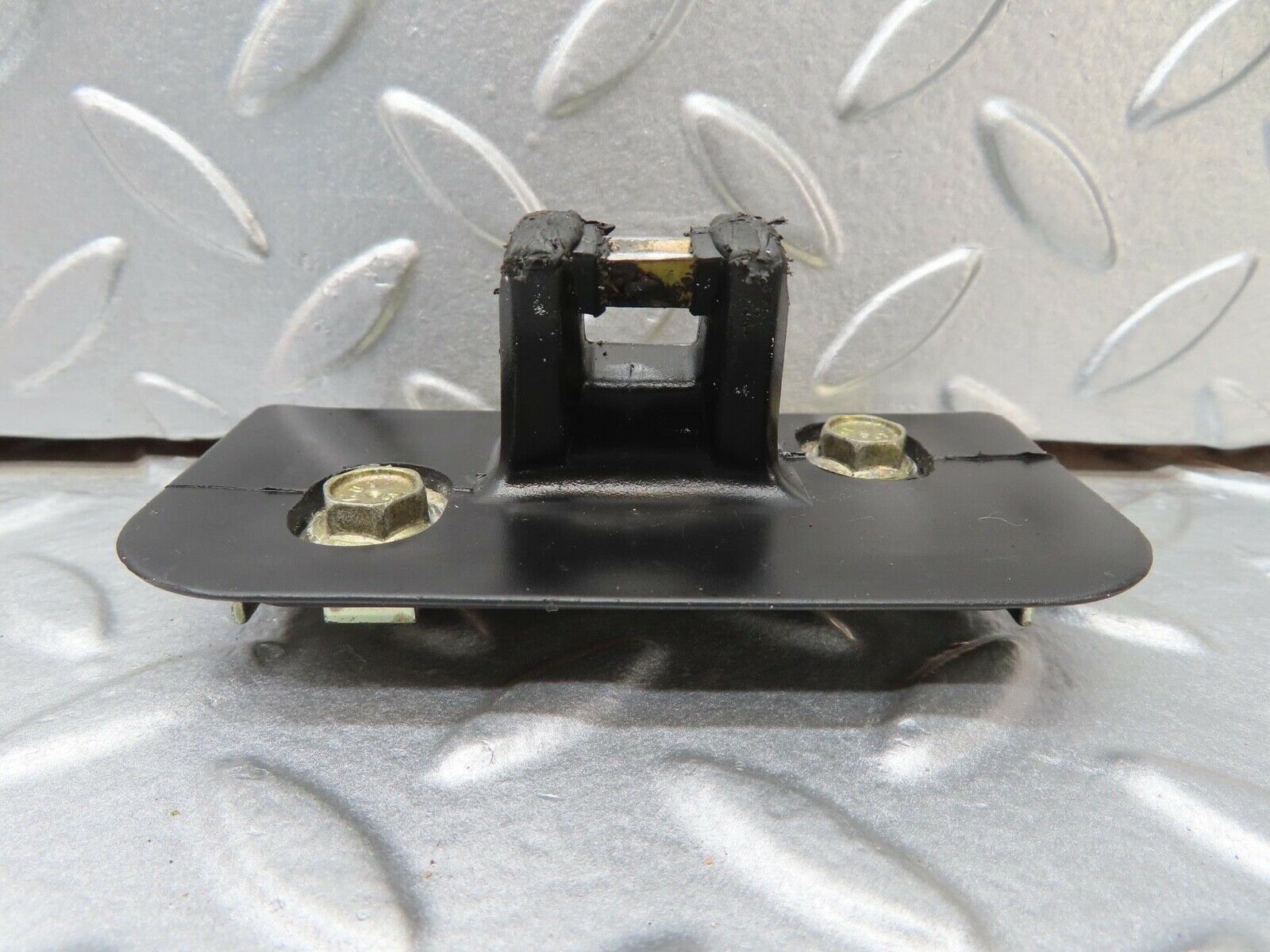 16493 Mercedes-Benz W124 260E Trunk Lock Latch