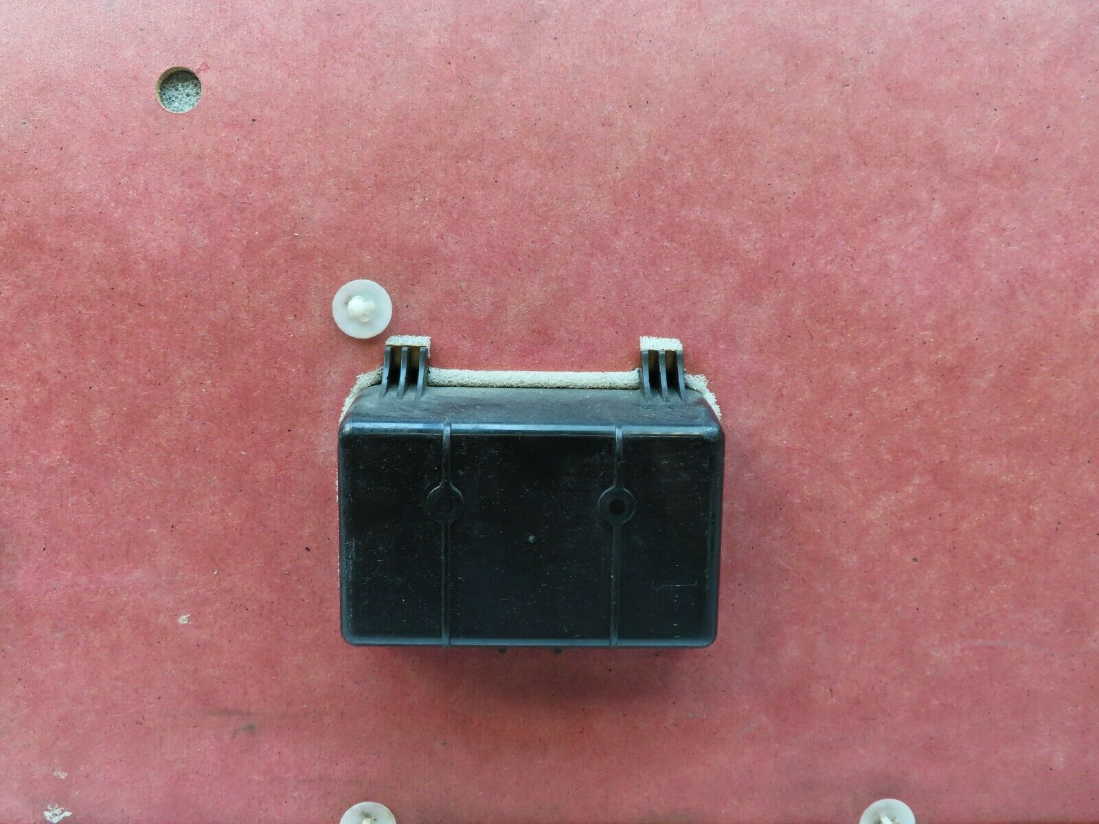 3815 Mercedes-Benz S123 200T Wagon Rear Left Door Card Palomino