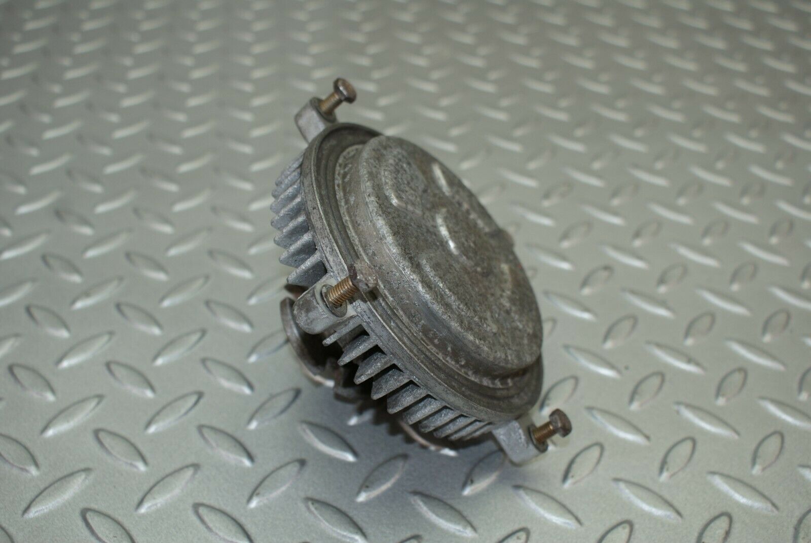 2549 Mercedes-Benz W116 350SE Engine Cooling Fan Clutch 11620001223