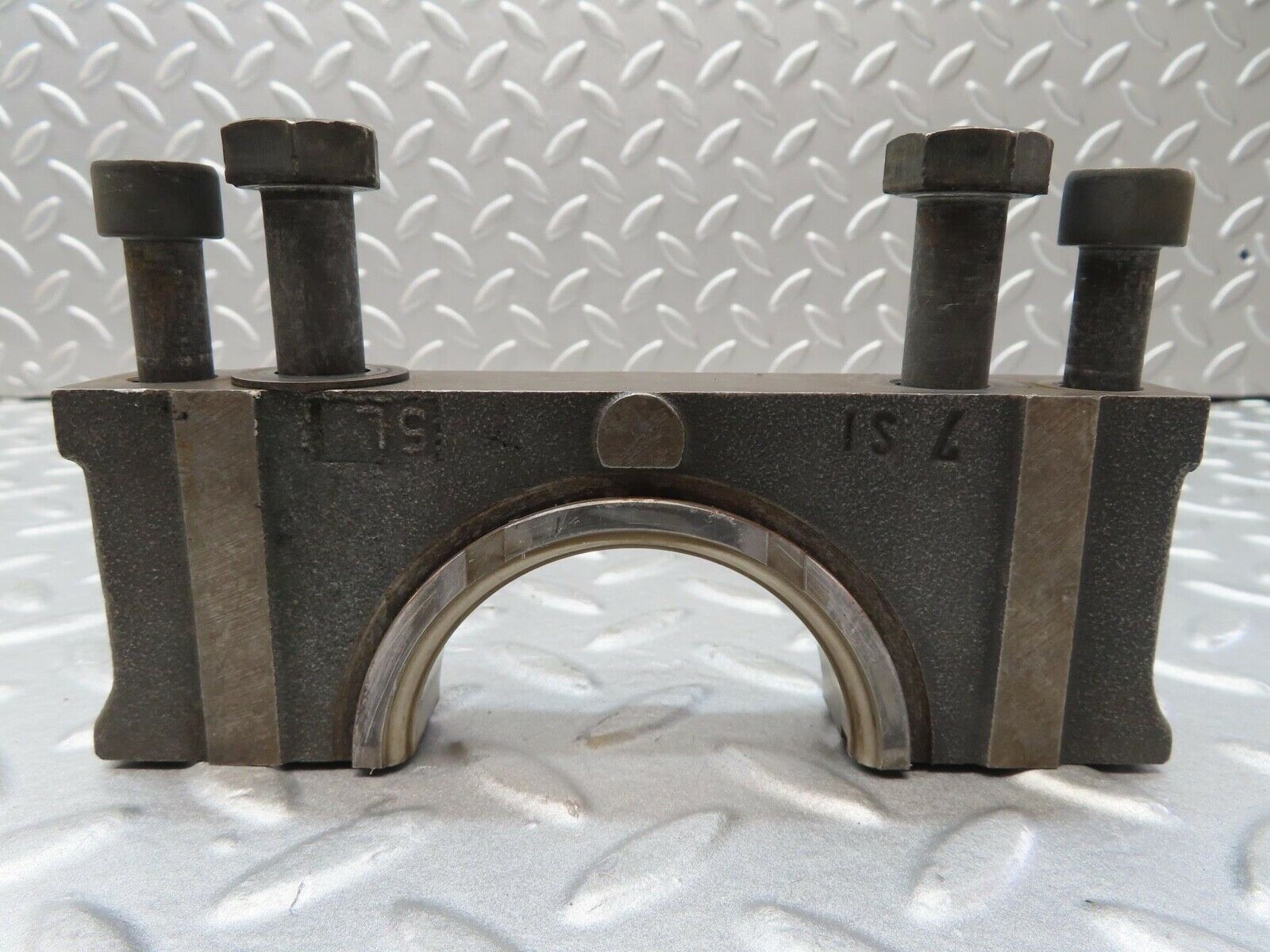 16541 Mercedes-Benz C107 350SLC Coupe Crankshaft Bearing Holder Block 1160110313