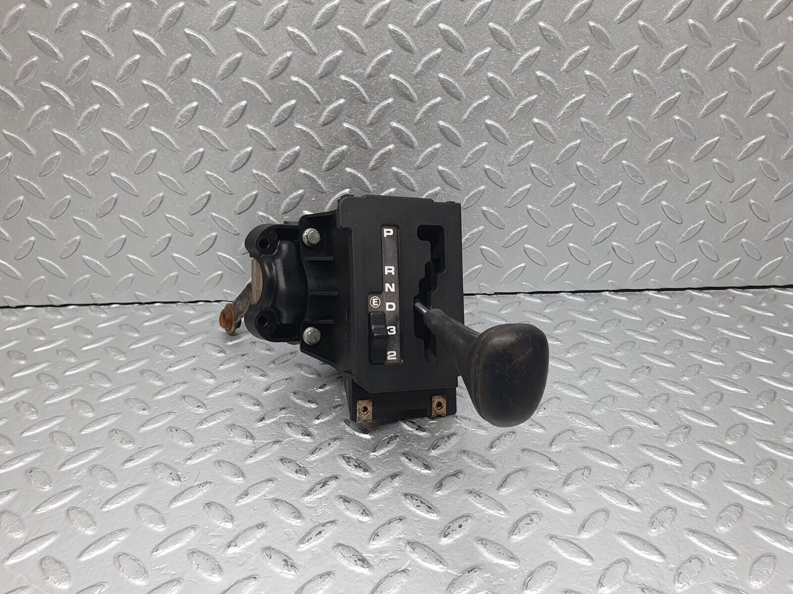 41168 Mercedes-Benz W126 300SE Gear Shift Selector 1262670740