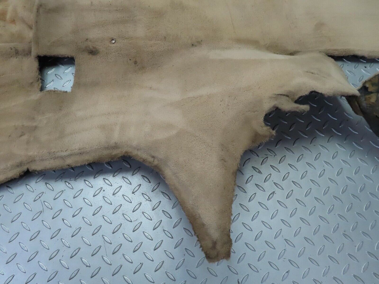 12548 Mercedes-Benz R129 300SL Coupe Front Left Floor Carpet Cream