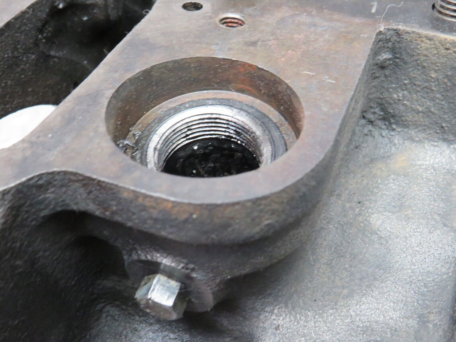 0346 Mercedes-Benz W123 220D Engine Block 6150111101