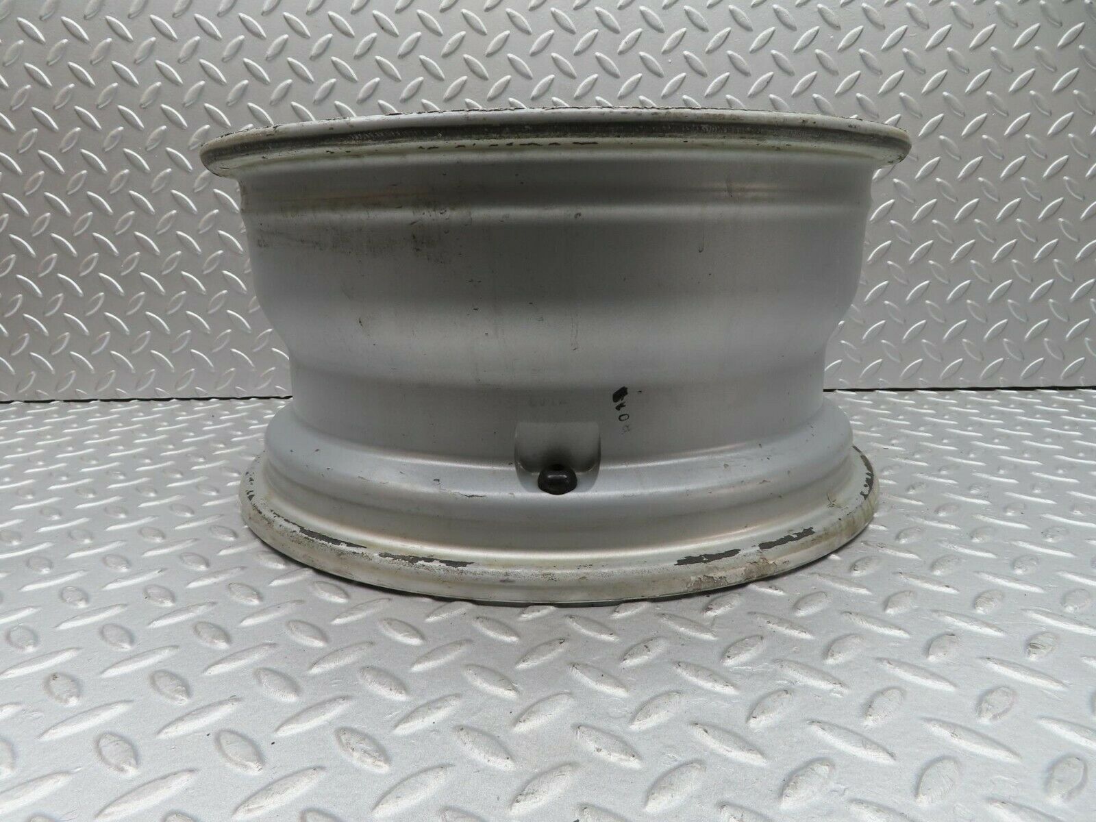 12108 Mercedes-Benz Alloy Wheel 7Jx15H2 ET37 2024010602