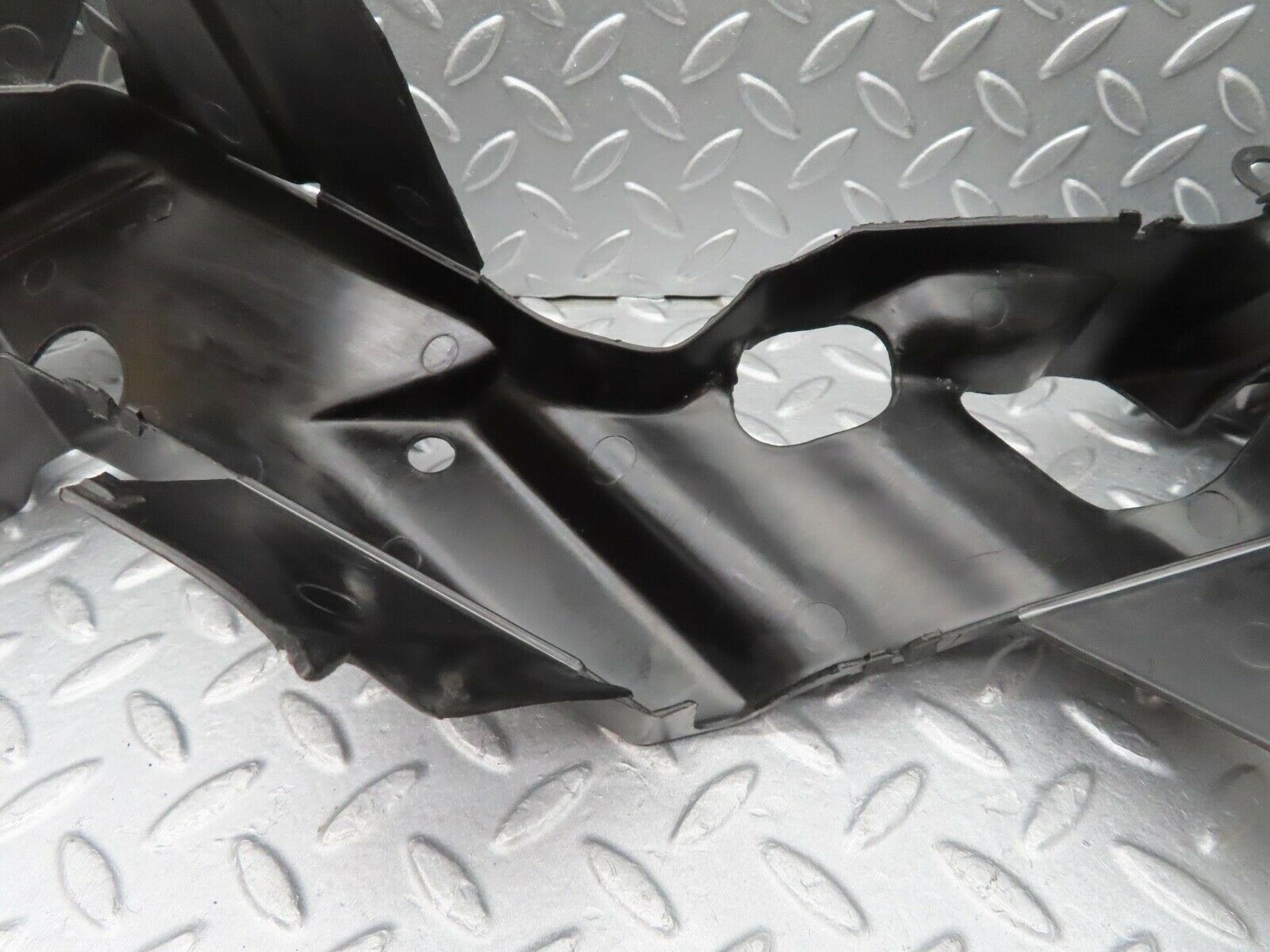 11886 Mercedes-Benz R129 300SL Coupe Left Rear Cable Channel 1298212136